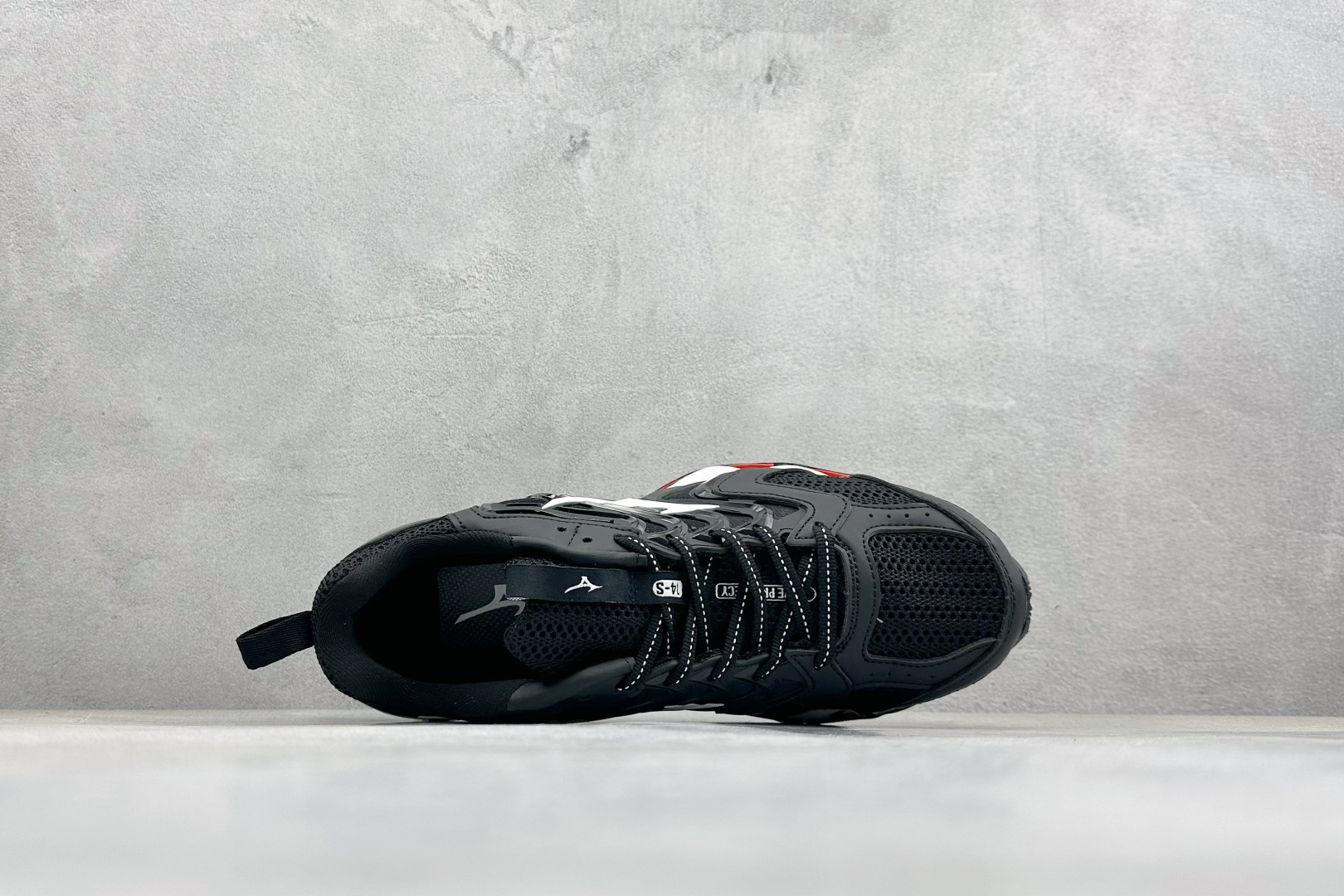 260 Mizuno 美津侬 WAVE PROPHECY 14S 复古时尚休闲舒适运动跑步鞋 J1GC25-Chinese UA Cheap High Quatity Brand Clothes Bags handbags Sneakers wholesale wholesaler seller from China Factory suppliers Fashion Clothing Shoes best Quality Beautiful Price 260 Mizuno 美津侬 WAVE PROPHECY 14S 复古时尚休闲舒适运动跑步鞋 J1GC25