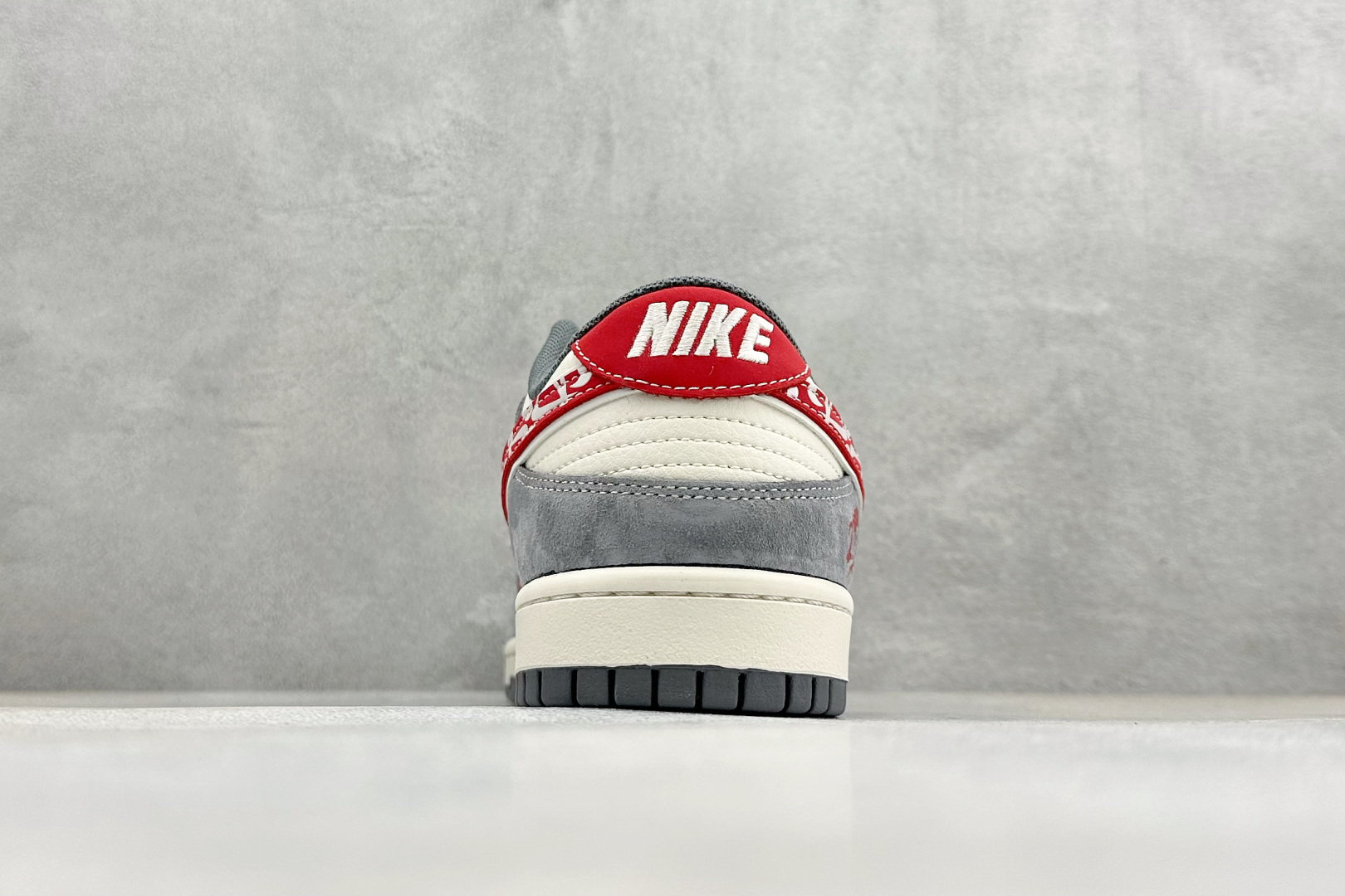 Nike Dunk Low Retro 马年限定 周年高端定制 低帮休闲板鞋 XT6998-130