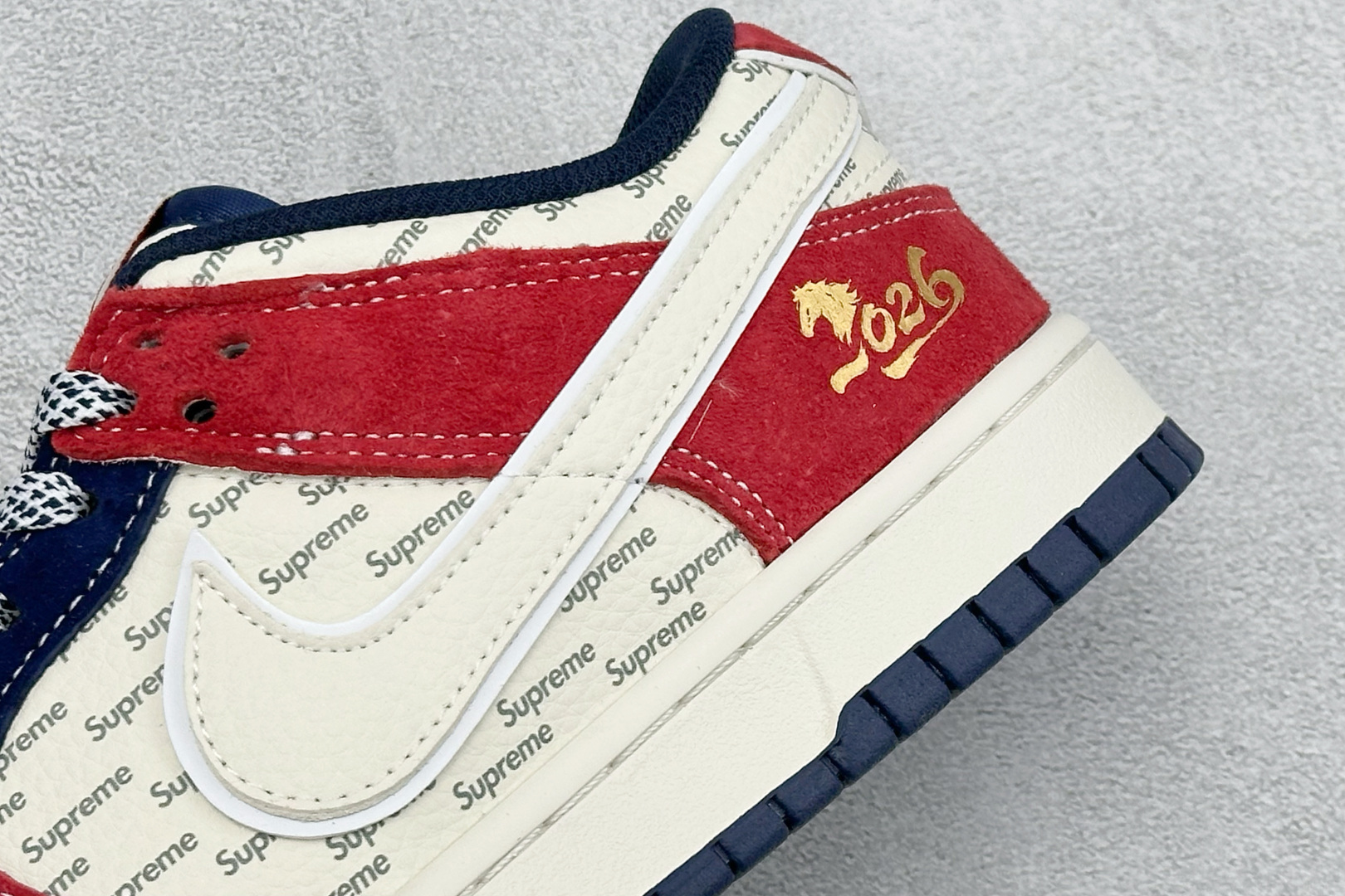 260 Nike Dunk Low Retro 2026马年限定 周年高端定制 低帮休闲板鞋 DN3168-026-Chinese UA Cheap High Quatity Brand Clothes Bags handbags Sneakers wholesale wholesaler seller from China Factory suppliers Fashion Clothing Shoes best Quality Beautiful Price 260 Nike Dunk Low Retro 2026马年限定 周年高端定制 低帮休闲板鞋 DN3168-026