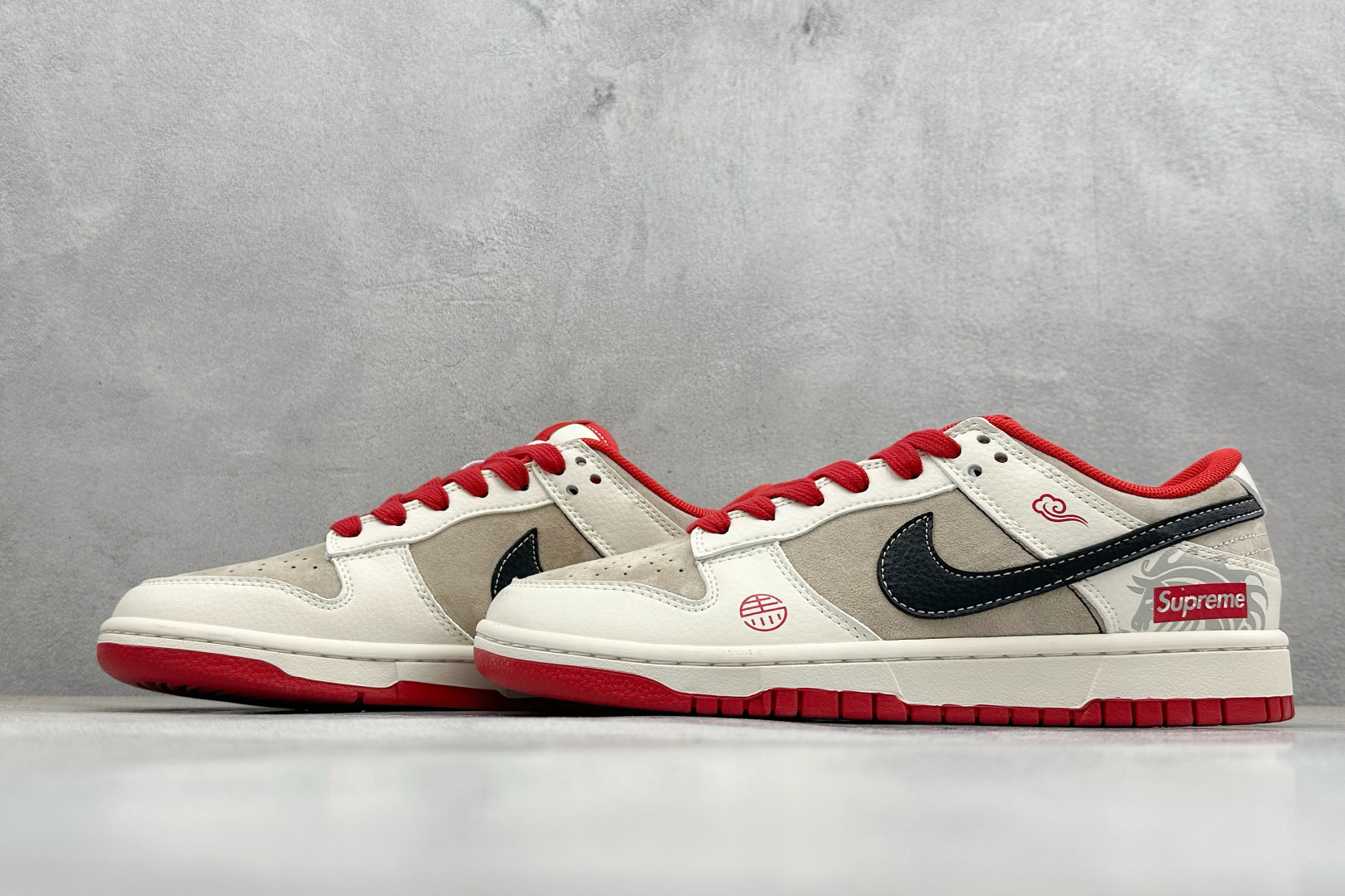 270 Nike Dunk Low Retro 马年限定 周年高端定制 低帮休闲板鞋 HG0026-006-Chinese UA Cheap High Quatity Brand Clothes Bags handbags Sneakers wholesale wholesaler seller from China Factory suppliers Fashion Clothing Shoes best Quality Beautiful Price 270 Nike Dunk Low Retro 马年限定 周年高端定制 低帮休闲板鞋 HG0026-006