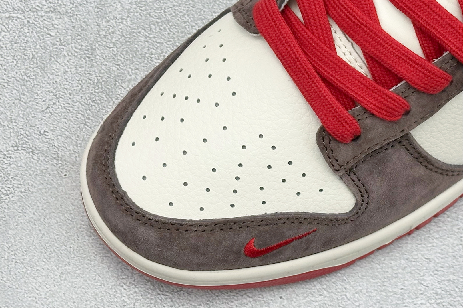 Nike Dunk Low Retro 马年限定 周年高端定制 低帮休闲板鞋 HG0026-001