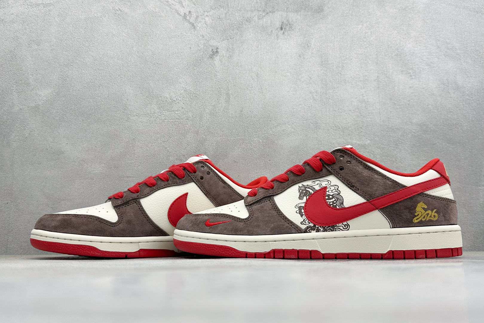 Nike Dunk Low Retro 马年限定 周年高端定制 低帮休闲板鞋 HG0026-001
