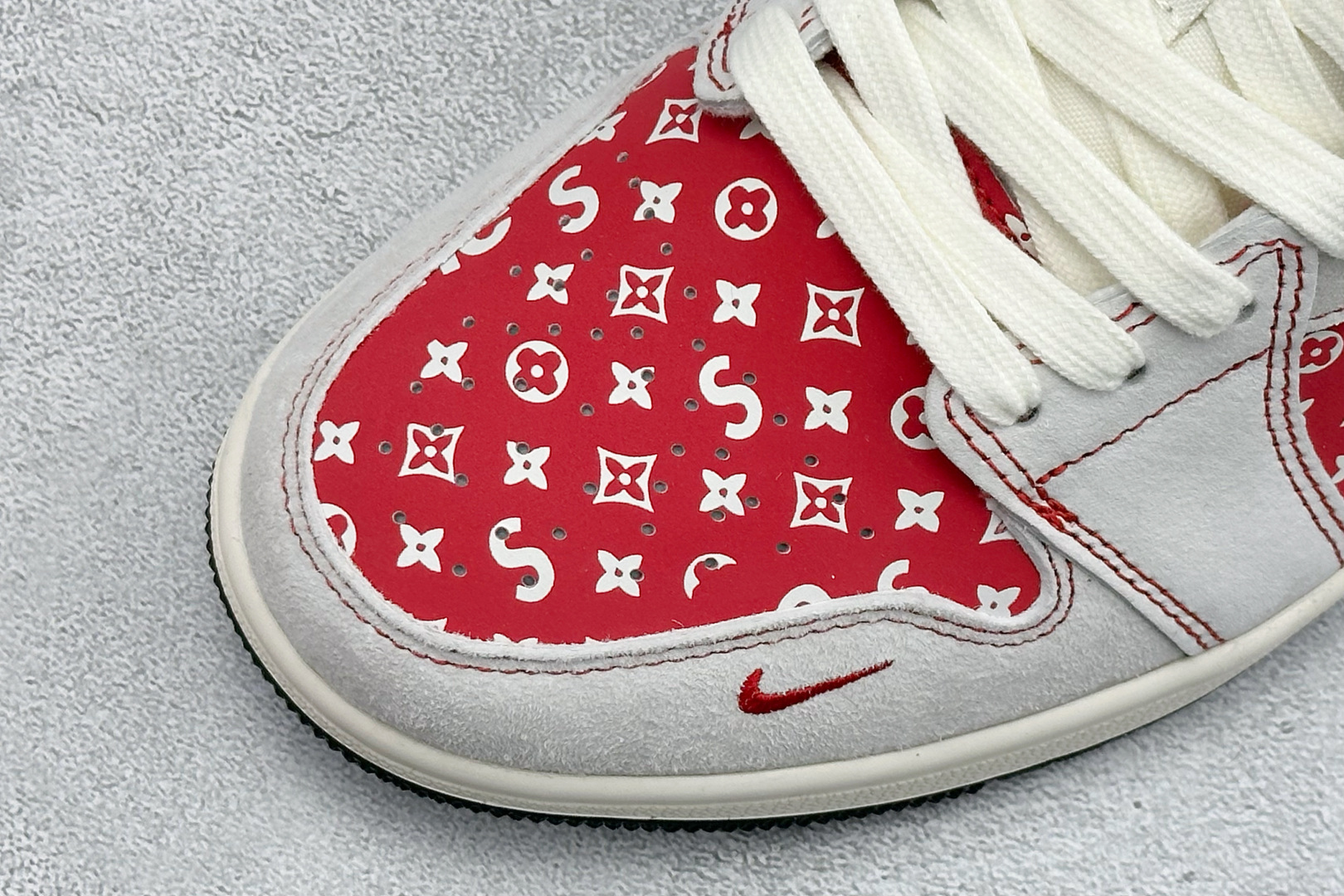 Air Jordan 1 Low AJ1 乔1 马年限定 高端定制 低帮复古篮球鞋 JP2026-123-Top High Quatity Cheap Sneakers Fashion Clothing Clothes Bags handbags Shoes of all Brand wholesale With The best Quality And Beautiful Price from China Factory Chinese suppliers wholesaler seller Air Jordan 1 Low AJ1 乔1 马年限定 高端定制 低帮复古篮球鞋 JP2026-123