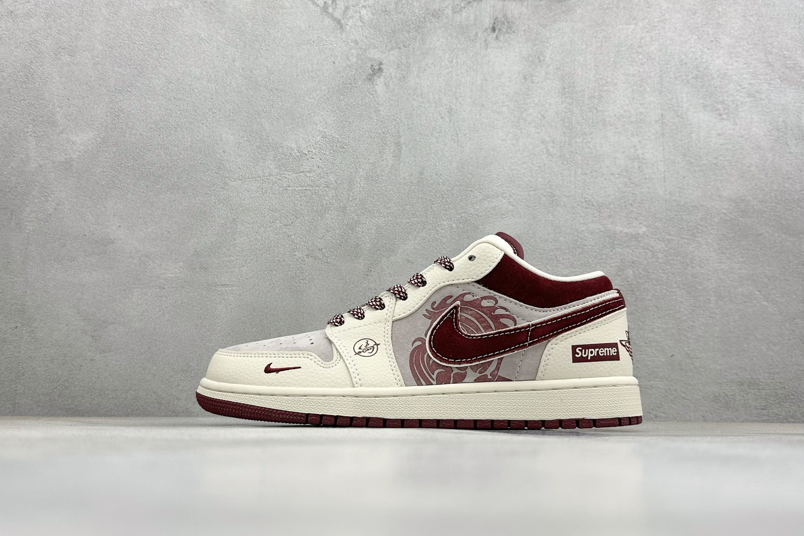 Air Jordan 1 Low AJ1 乔1 马年限定 高端定制 低帮复古篮球鞋 LD8888-014