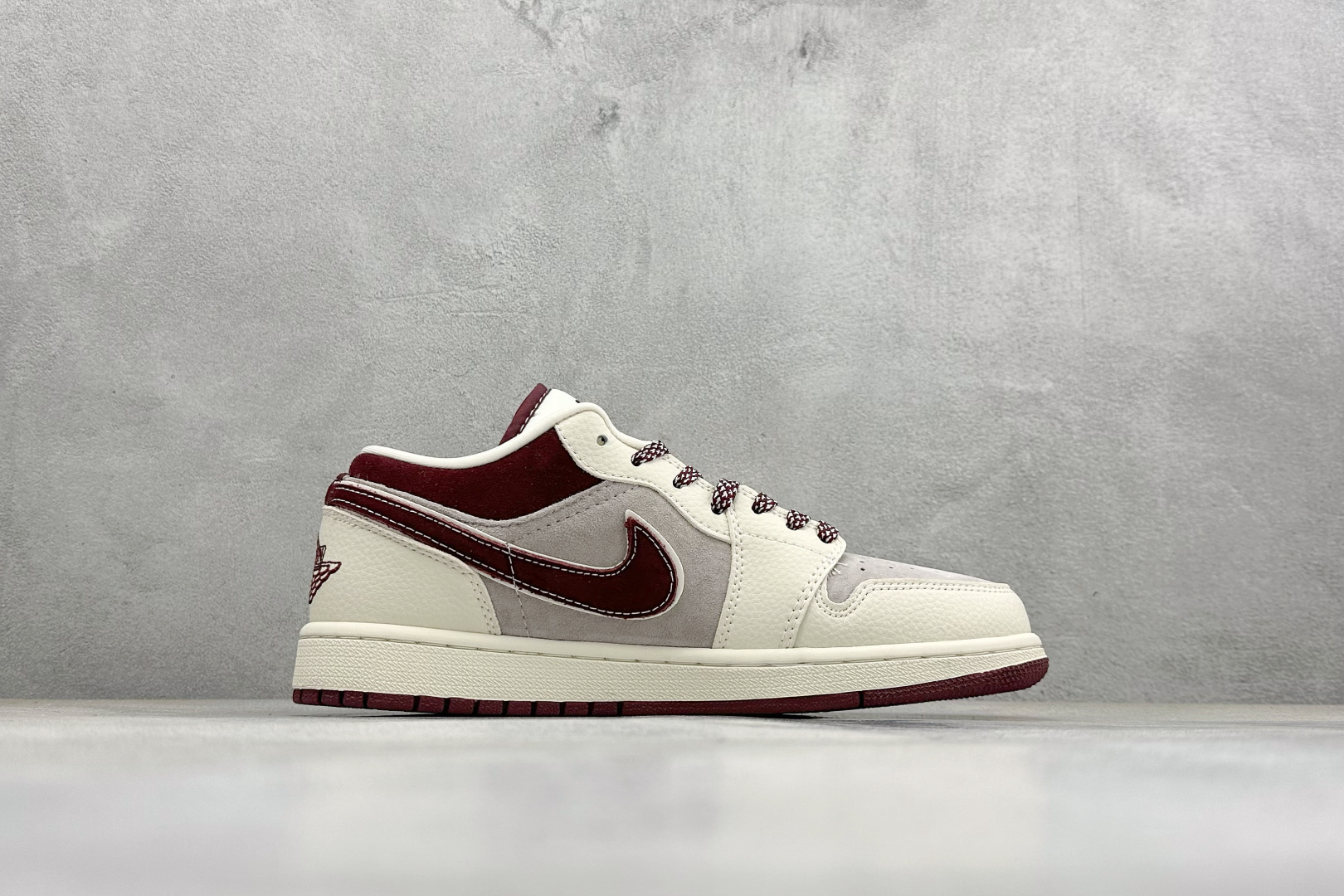 Air Jordan 1 Low AJ1 乔1 马年限定 高端定制 低帮复古篮球鞋 LD8888-014