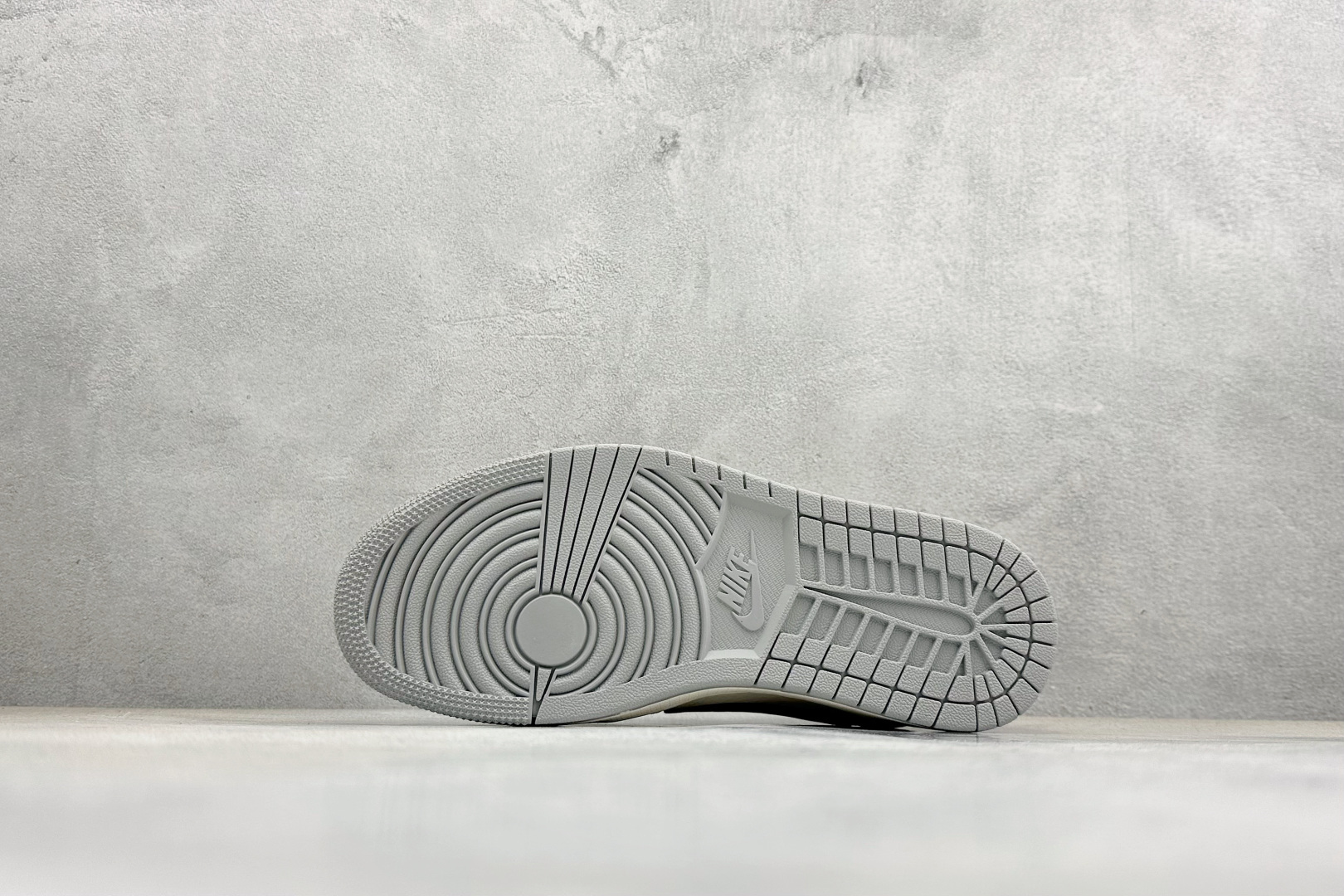 Air Jordan 1 Low AJ1 乔1 2026 马年限定 高端定制 低帮倒钩复古篮球鞋 ZH2598-903