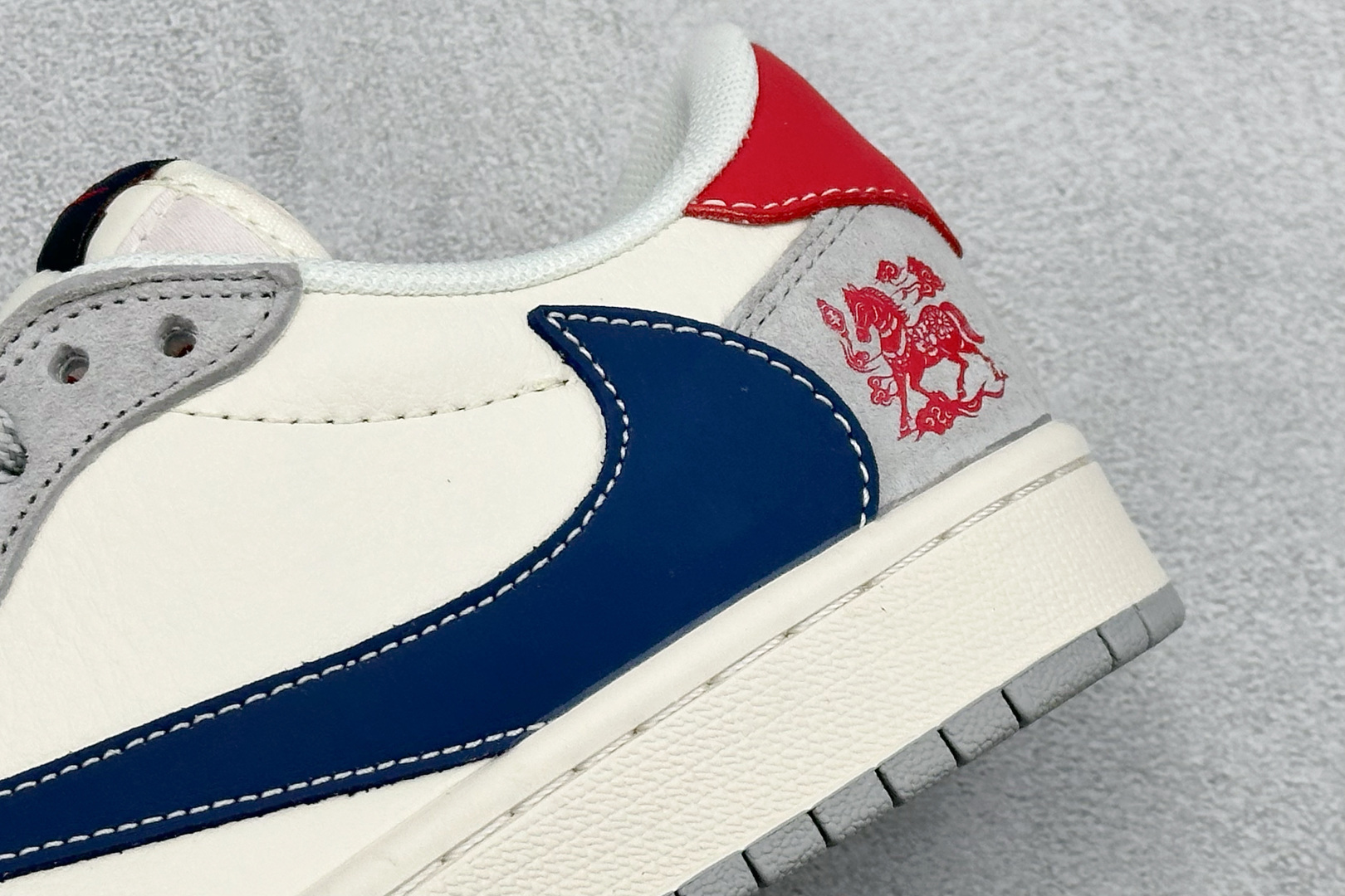 Air Jordan 1 Low AJ1 乔1 2026 马年限定 高端定制 低帮倒钩复古篮球鞋 ZH2598-903