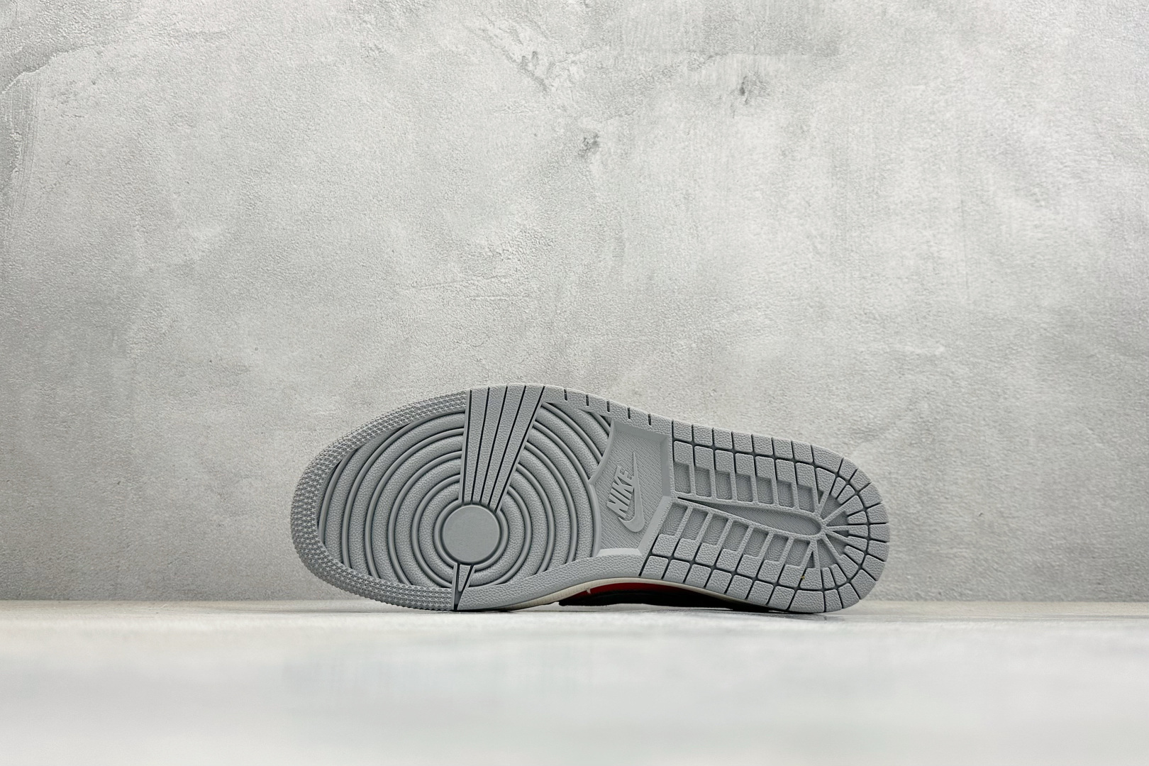 Air Jordan 1 Low AJ1 乔1 2026 马年限定 高端定制 低帮倒钩复古篮球鞋 JJ2508-105-Top High Quatity Cheap Sneakers Fashion Clothing Clothes Bags handbags Shoes of all Brand wholesale With The best Quality And Beautiful Price from China Factory Chinese suppliers wholesaler seller Air Jordan 1 Low AJ1 乔1 2026 马年限定 高端定制 低帮倒钩复古篮球鞋 JJ2508-105