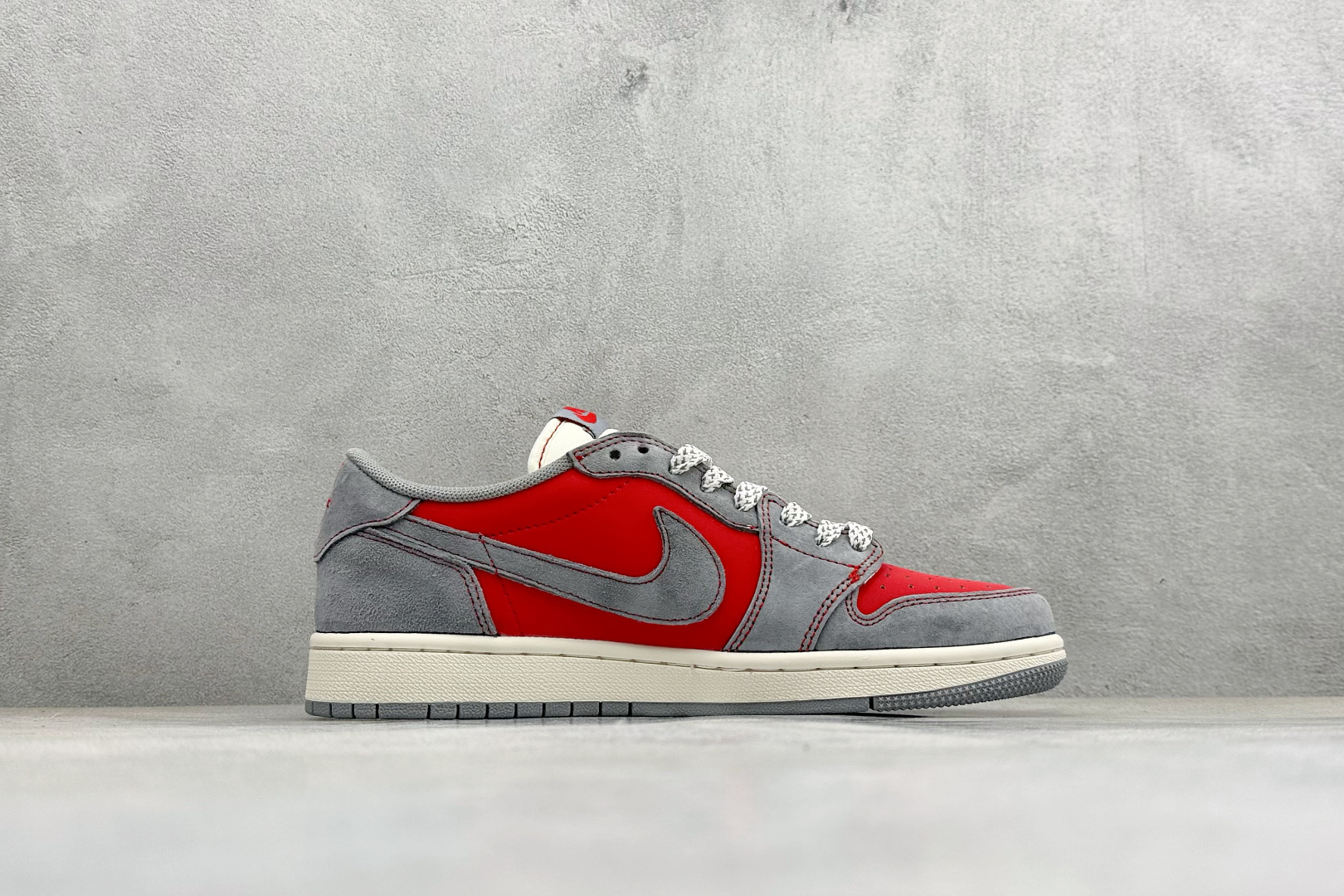Air Jordan 1 Low AJ1 乔1 2026 马年限定 高端定制 低帮倒钩复古篮球鞋 JJ2508-105-Top High Quatity Cheap Sneakers Fashion Clothing Clothes Bags handbags Shoes of all Brand wholesale With The best Quality And Beautiful Price from China Factory Chinese suppliers wholesaler seller Air Jordan 1 Low AJ1 乔1 2026 马年限定 高端定制 低帮倒钩复古篮球鞋 JJ2508-105