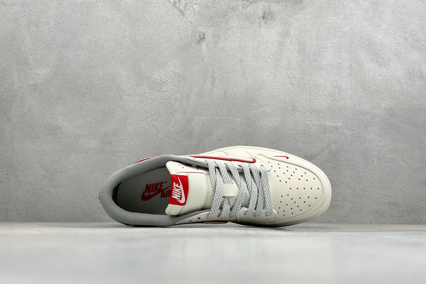 Air Jordan 1 Low AJ1 乔1 马年限定 高端定制 低帮倒钩复古篮球鞋 JY6988-126
