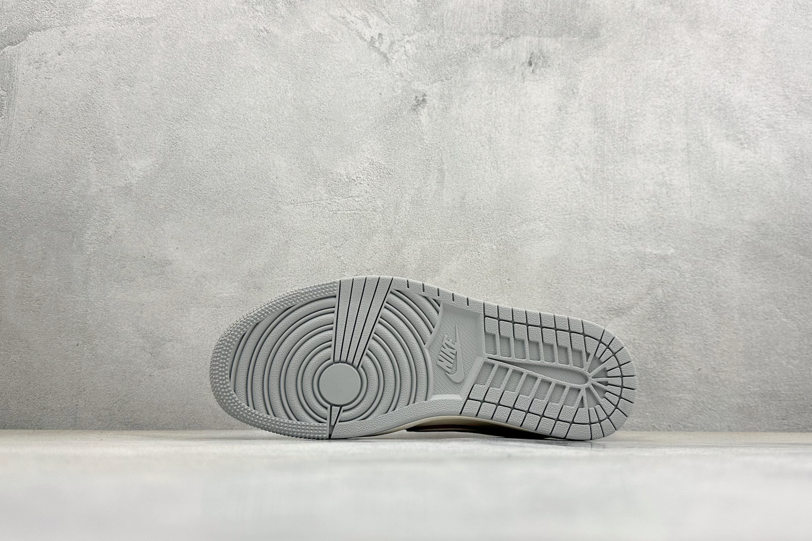 Air Jordan 1 Low AJ1 乔1 马年限定 高端定制 低帮倒钩复古篮球鞋 JY6988-126