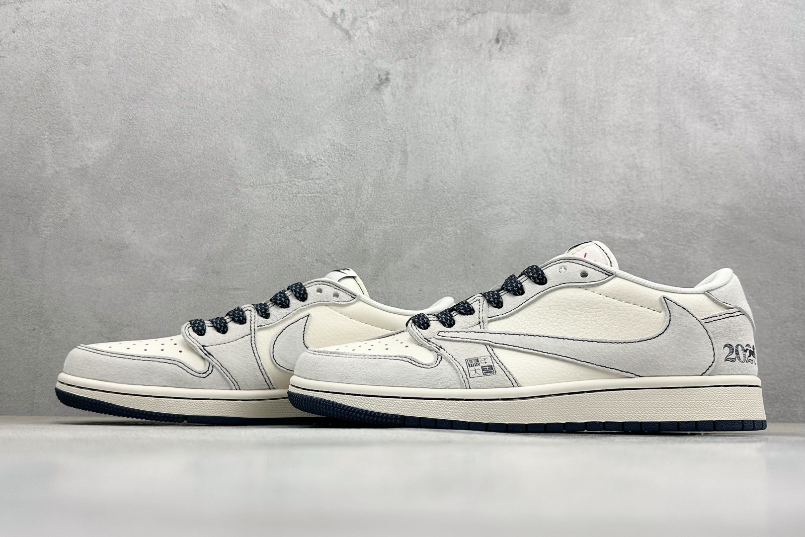 260 Air Jordan 1 Low AJ1 乔1 2026 马年限定 高端定制 低帮倒钩复古篮球鞋 SD6868-120-Chinese UA Cheap High Quatity Brand Clothes Bags handbags Sneakers wholesale wholesaler seller from China Factory suppliers Fashion Clothing Shoes best Quality Beautiful Price 260 Air Jordan 1 Low AJ1 乔1 2026 马年限定 高端定制 低帮倒钩复古篮球鞋 SD6868-120