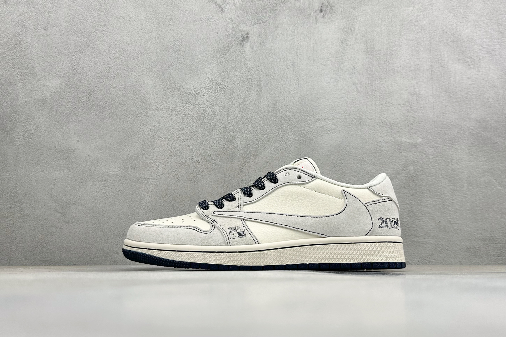 260 Air Jordan 1 Low AJ1 乔1 2026 马年限定 高端定制 低帮倒钩复古篮球鞋 SD6868-120-Chinese UA Cheap High Quatity Brand Clothes Bags handbags Sneakers wholesale wholesaler seller from China Factory suppliers Fashion Clothing Shoes best Quality Beautiful Price 260 Air Jordan 1 Low AJ1 乔1 2026 马年限定 高端定制 低帮倒钩复古篮球鞋 SD6868-120