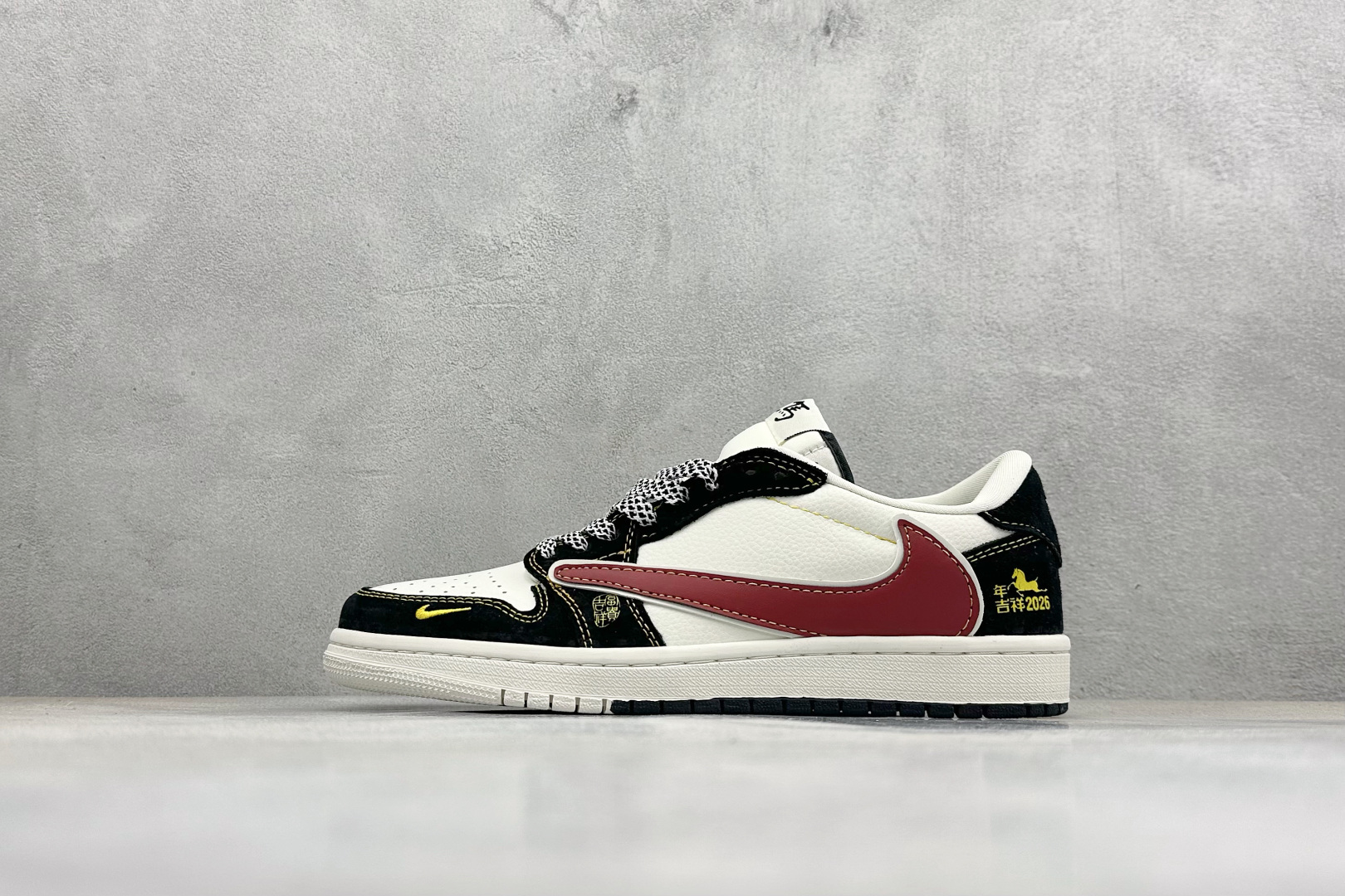 260 Air Jordan 1 Low AJ1 乔1 2026 马年限定 高端定制 低帮倒钩复古篮球鞋 JW1188-181