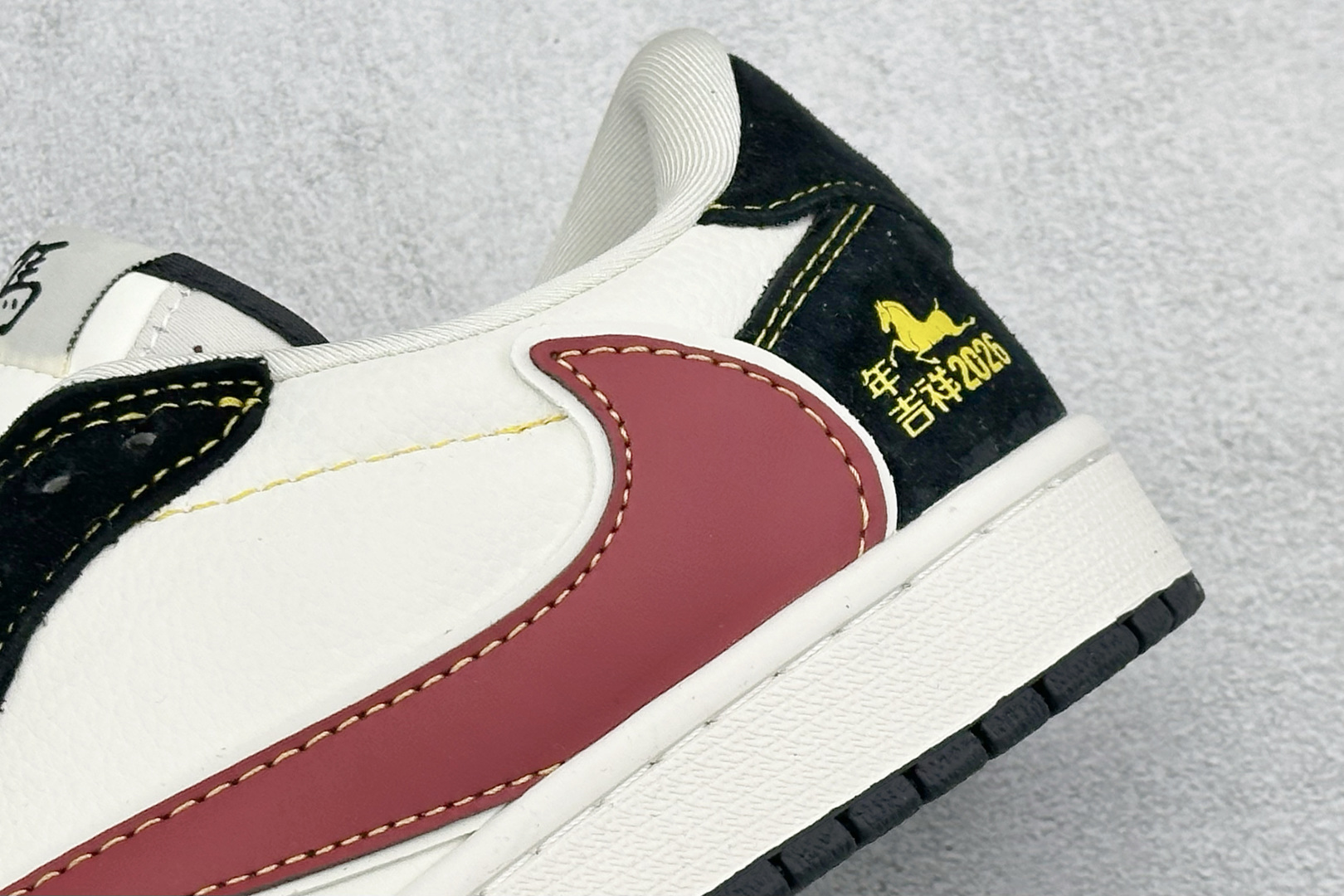 260 Air Jordan 1 Low AJ1 乔1 2026 马年限定 高端定制 低帮倒钩复古篮球鞋 JW1188-181