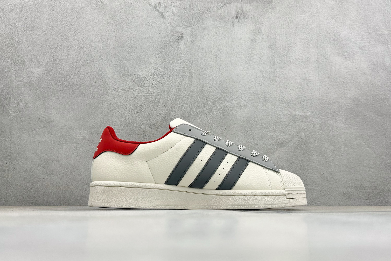 Adidas Super2026 丙午马年限定款 SD6826-Top High Quatity Cheap Sneakers Fashion Clothing Clothes Bags handbags Shoes of all Brand wholesale With The best Quality And Beautiful Price from China Factory Chinese suppliers wholesaler seller Adidas Super2026 丙午马年限定款 SD6826