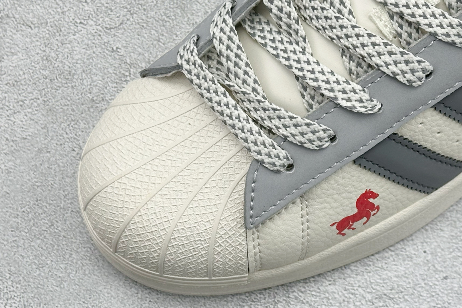 Adidas Super2026 丙午马年限定款 SD6826-Top High Quatity Cheap Sneakers Fashion Clothing Clothes Bags handbags Shoes of all Brand wholesale With The best Quality And Beautiful Price from China Factory Chinese suppliers wholesaler seller Adidas Super2026 丙午马年限定款 SD6826