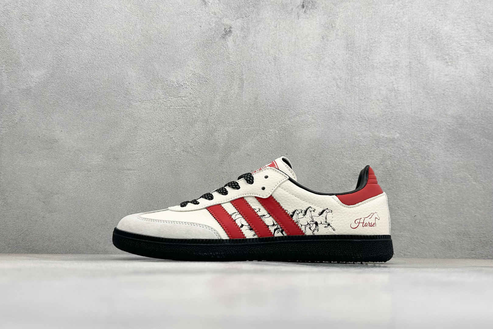 Adidas originals Samba 马年限定 桑巴联名 复古经典轻便板鞋 JJ2612