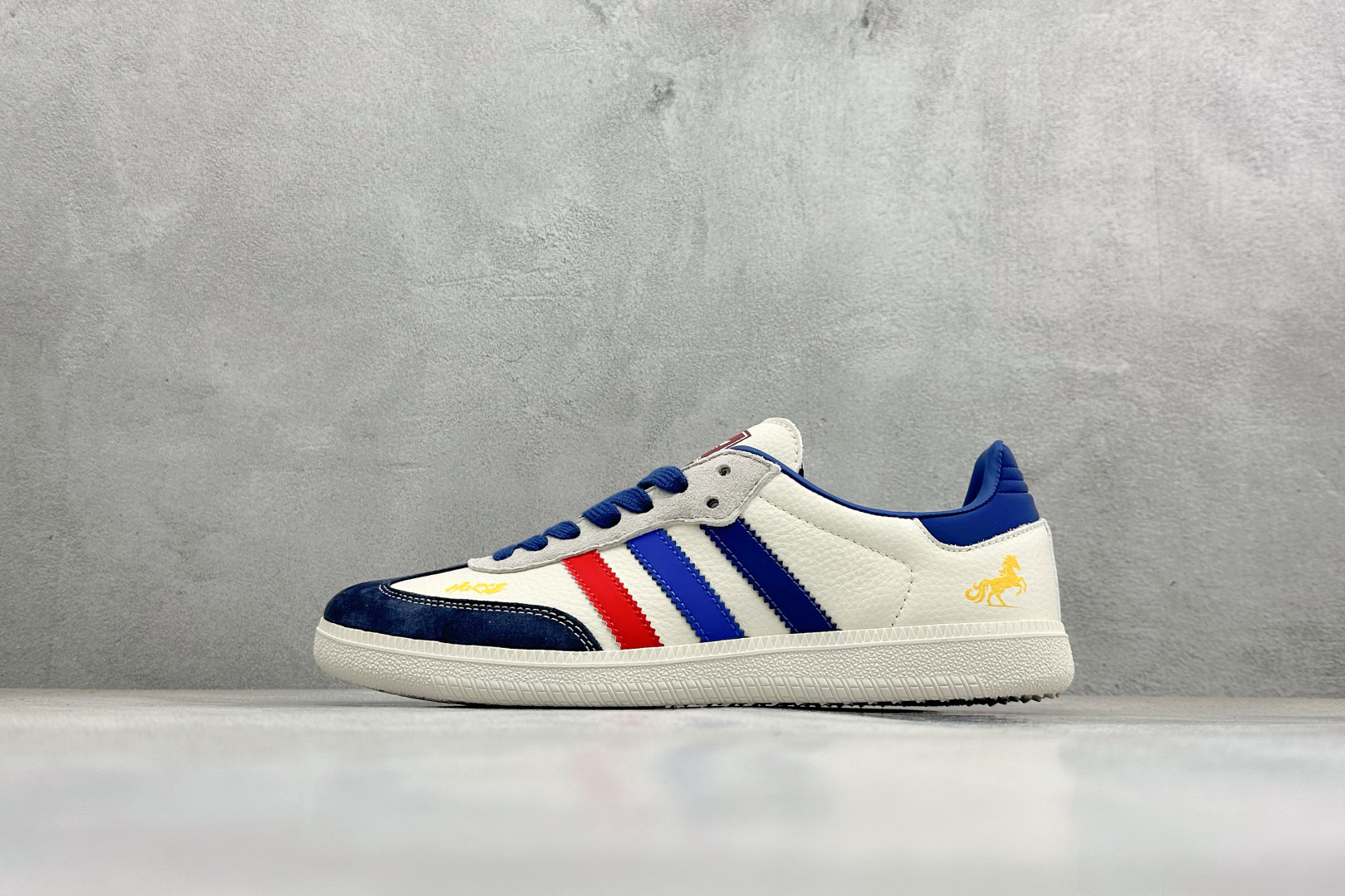 Adidas originals Samba 马年限定 桑巴联名 复古经典轻便板鞋 JJ2612