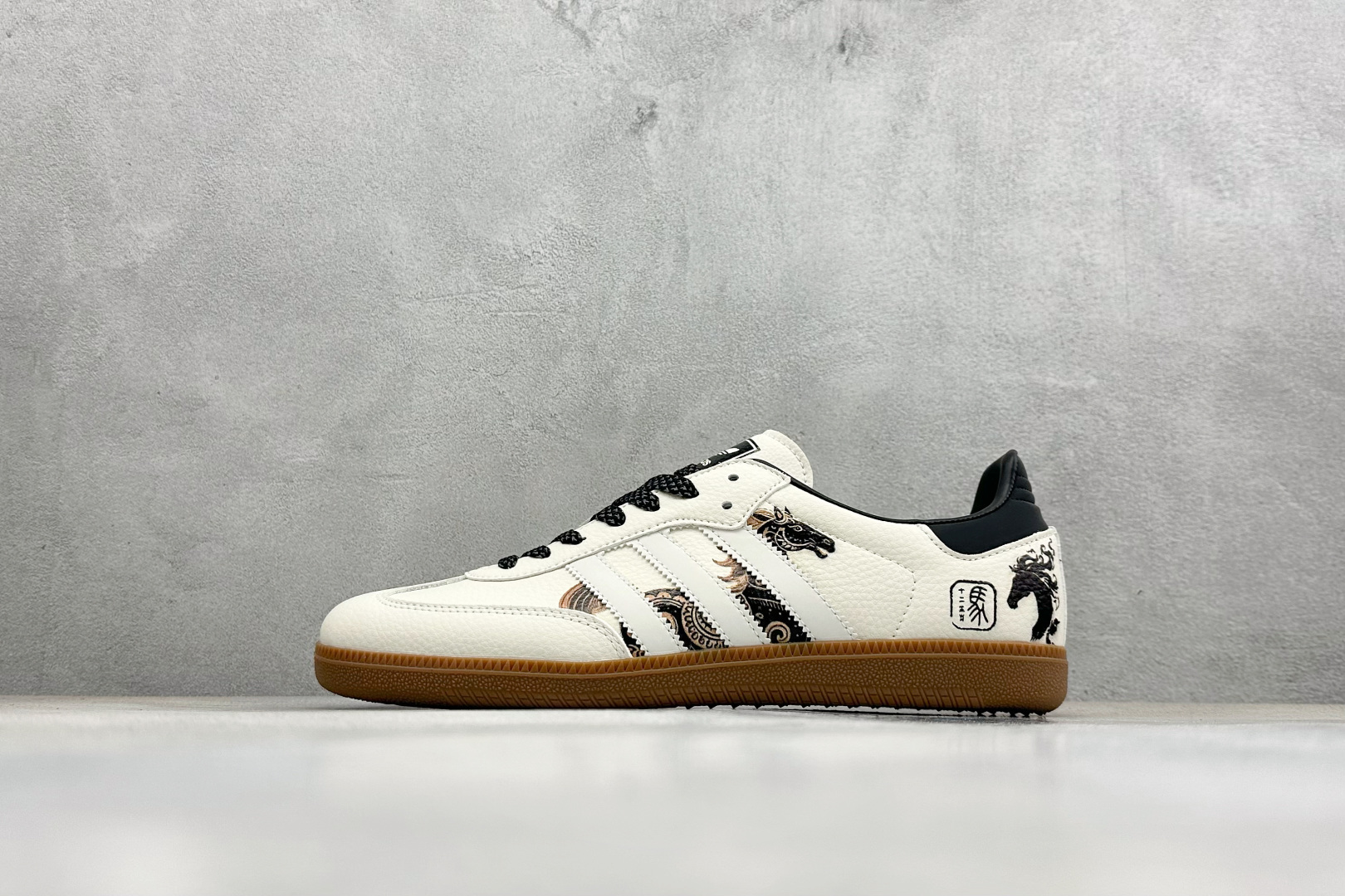Adidas originals Samba 马年限定 桑巴联名 复古经典轻便板鞋 JJ2612