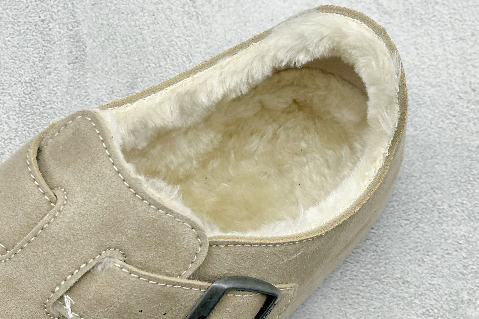200 XL版Birkenstock 博肯 LONDON 加绒棉鞋 1028235-Chinese UA Cheap High Quatity Brand Clothes Bags handbags Sneakers wholesale wholesaler seller from China Factory suppliers Fashion Clothing Shoes best Quality Beautiful Price 200 XL版Birkenstock 博肯 LONDON 加绒棉鞋 1028235
