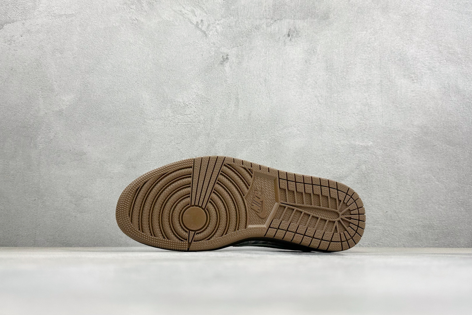SC版Travis Scott x Jordan 1 Low 马年限定-白棕云纹 倒勾低帮休闲版本 NH0601-061-Top High Quatity Cheap Sneakers Fashion Clothing Clothes Bags handbags Shoes of all Brand wholesale With The best Quality And Beautiful Price from China Factory Chinese suppliers wholesaler seller SC版Travis Scott x Jordan 1 Low 马年限定-白棕云纹 倒勾低帮休闲版本 NH0601-061