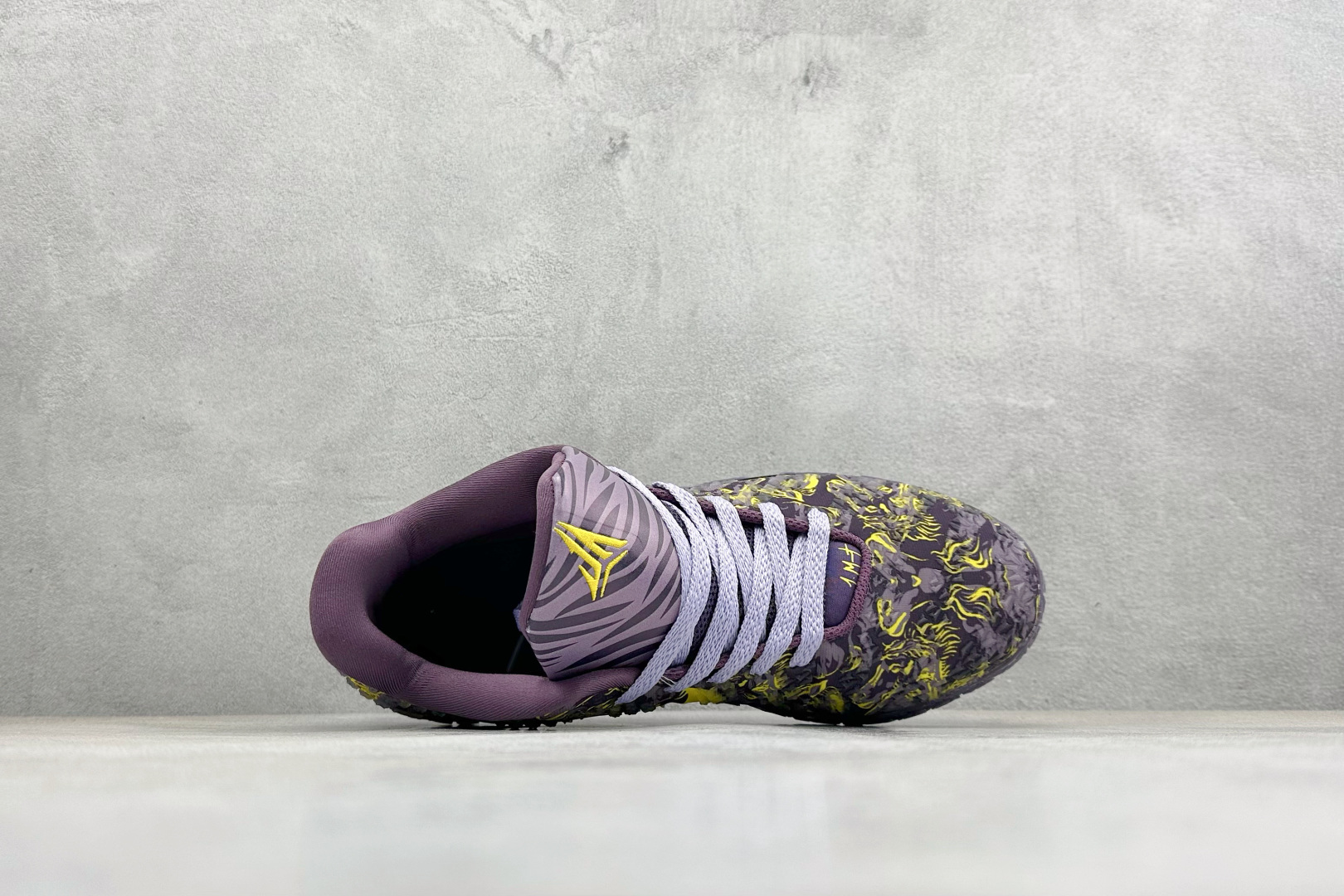 JA 3 XMAS PE EP 莫兰特三代 马年限定 实战低帮篮球鞋 HF2794-011-Top High Quatity Cheap Sneakers Fashion Clothing Clothes Bags handbags Shoes of all Brand wholesale With The best Quality And Beautiful Price from China Factory Chinese suppliers wholesaler seller JA 3 XMAS PE EP 莫兰特三代 马年限定 实战低帮篮球鞋 HF2794-011