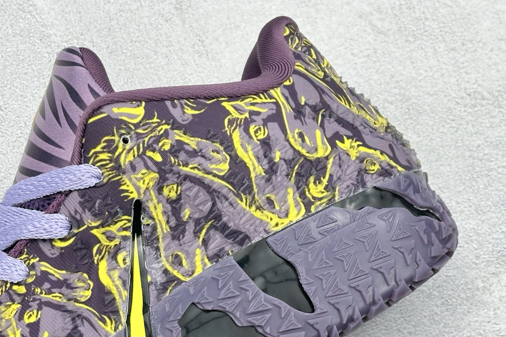 JA 3 XMAS PE EP 莫兰特三代 马年限定 实战低帮篮球鞋 HF2794-011-Top High Quatity Cheap Sneakers Fashion Clothing Clothes Bags handbags Shoes of all Brand wholesale With The best Quality And Beautiful Price from China Factory Chinese suppliers wholesaler seller JA 3 XMAS PE EP 莫兰特三代 马年限定 实战低帮篮球鞋 HF2794-011