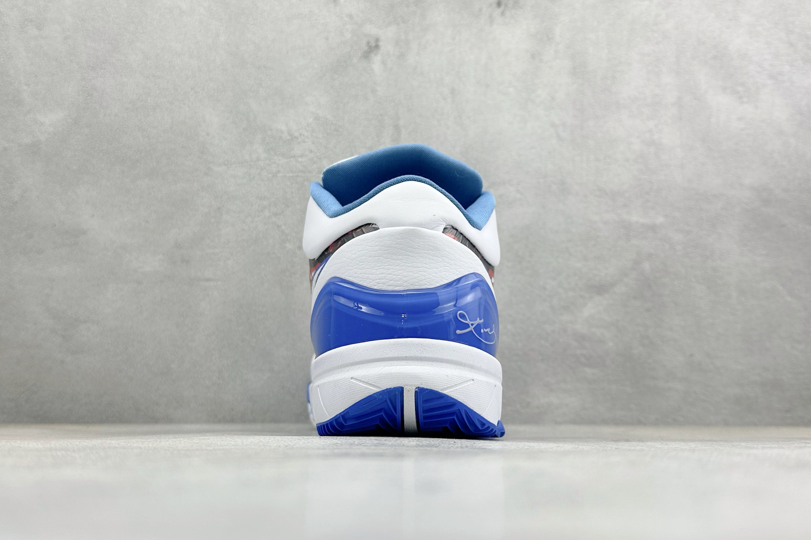 Nike Zoom Kobe 4代 PROTRO CHBL 马年限定 防滑耐磨减震舒适轻便实战篮球鞋 FJ9363-107 Nike Zoom Kobe 4代 PROTRO CHBL 马年限定 防滑耐磨减震舒适轻便实战篮球鞋 FJ9363-107