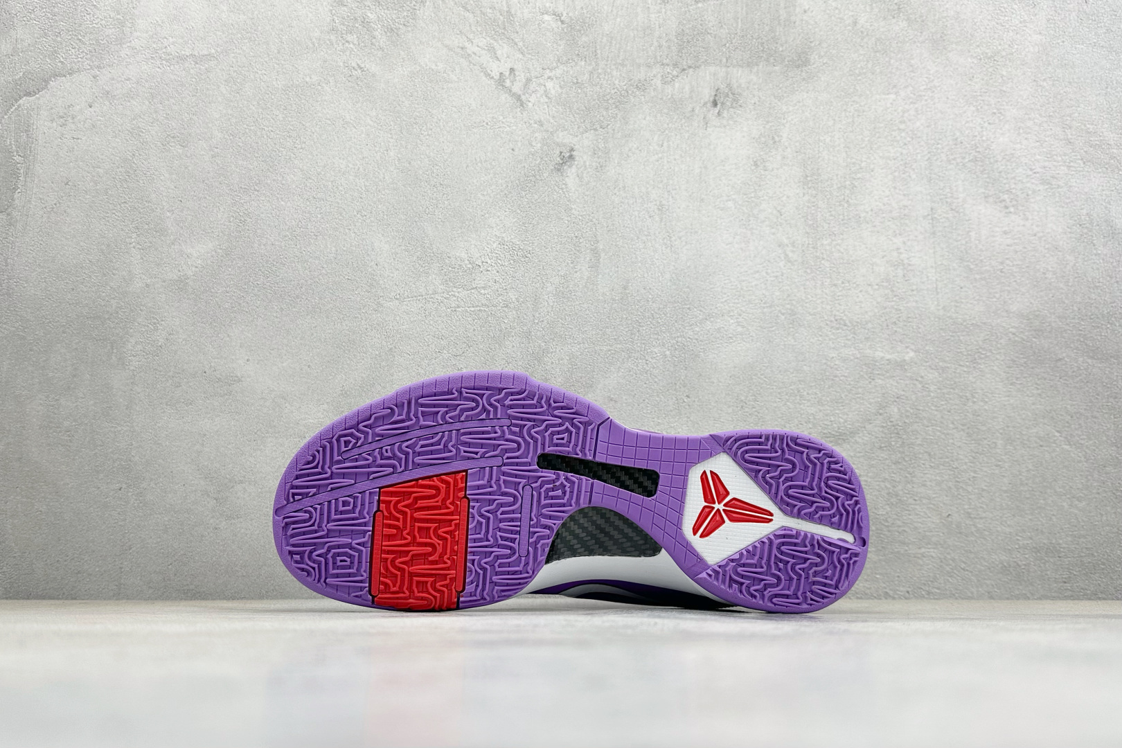 Nike Zoom KOBE 5代 PROTRO CHBL 马年限定实战篮球鞋 CD4991-872