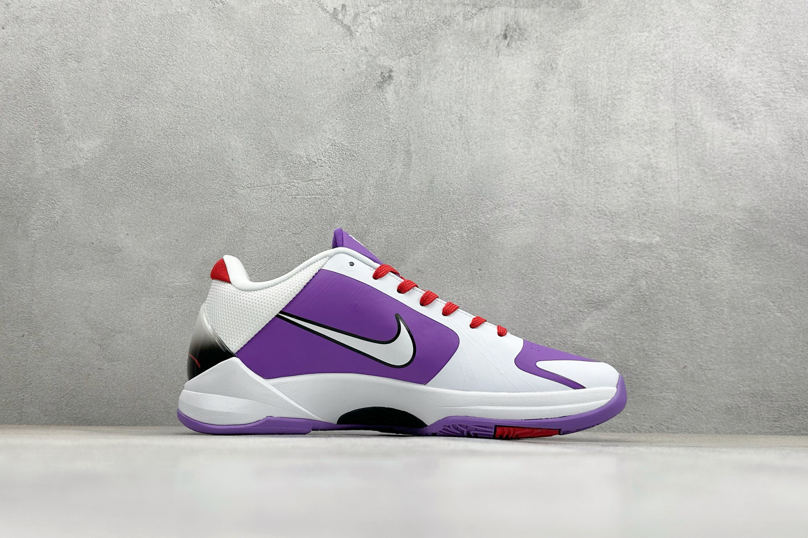 Nike Zoom KOBE 5代 PROTRO CHBL 马年限定实战篮球鞋 CD4991-872