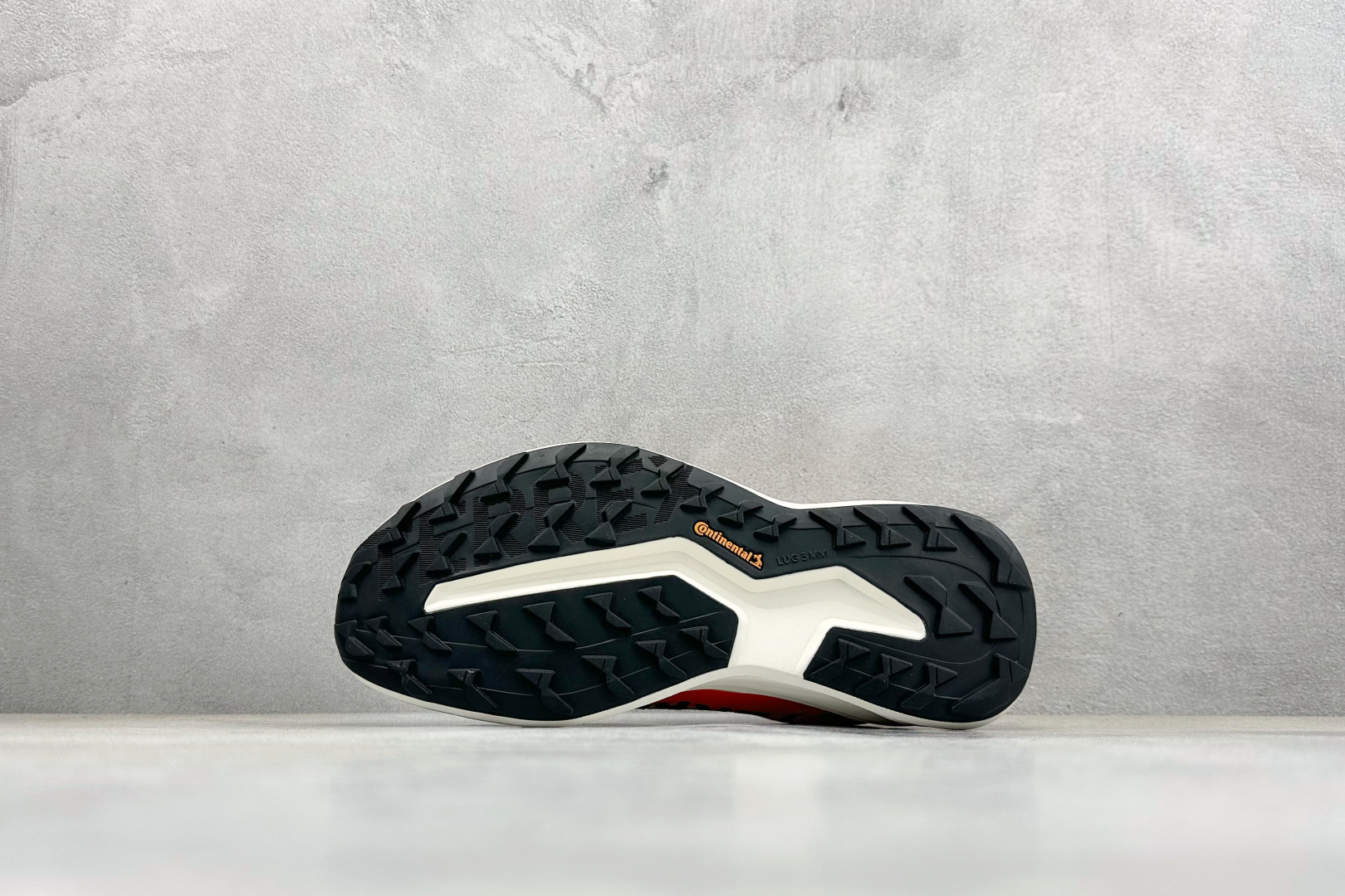 Adidas Terrex Agravic Lt 阿迪超轻透气缓震跑鞋 KK1872-Top High Quatity Cheap Sneakers Fashion Clothing Clothes Bags handbags Shoes of all Brand wholesale With The best Quality And Beautiful Price from China Factory Chinese suppliers wholesaler seller Adidas Terrex Agravic Lt 阿迪超轻透气缓震跑鞋 KK1872