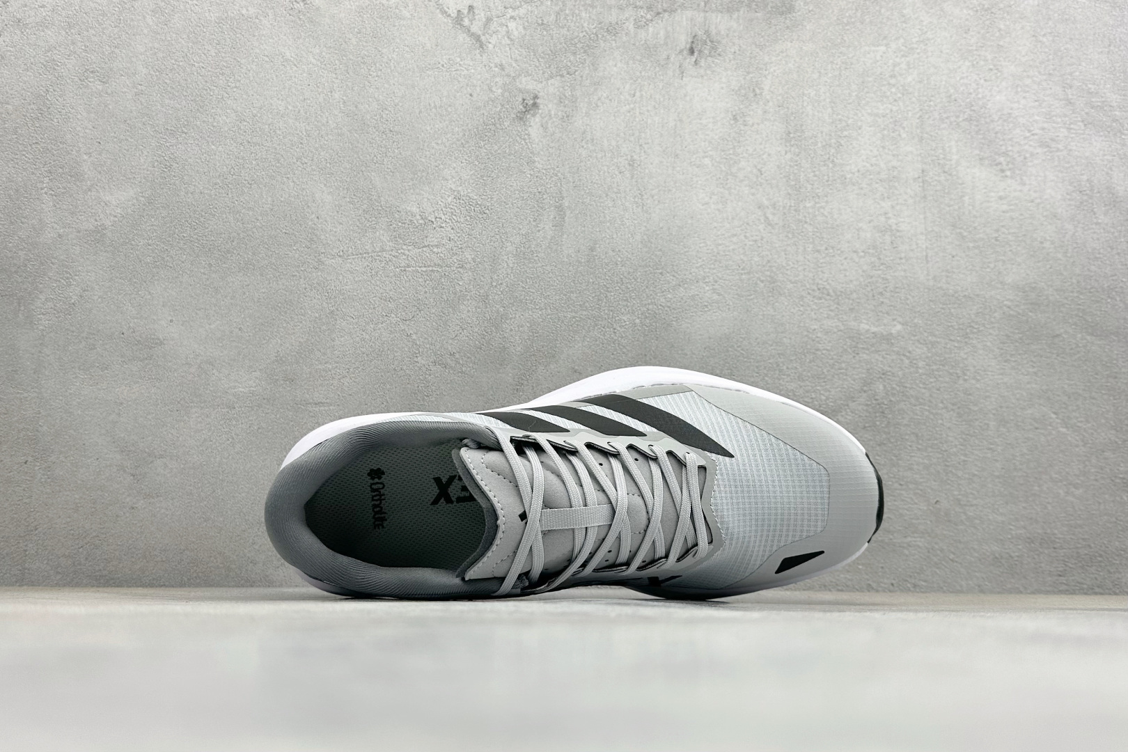 Adidas Terrex Agravic Lt 阿迪超轻透气缓震跑鞋 KK1874