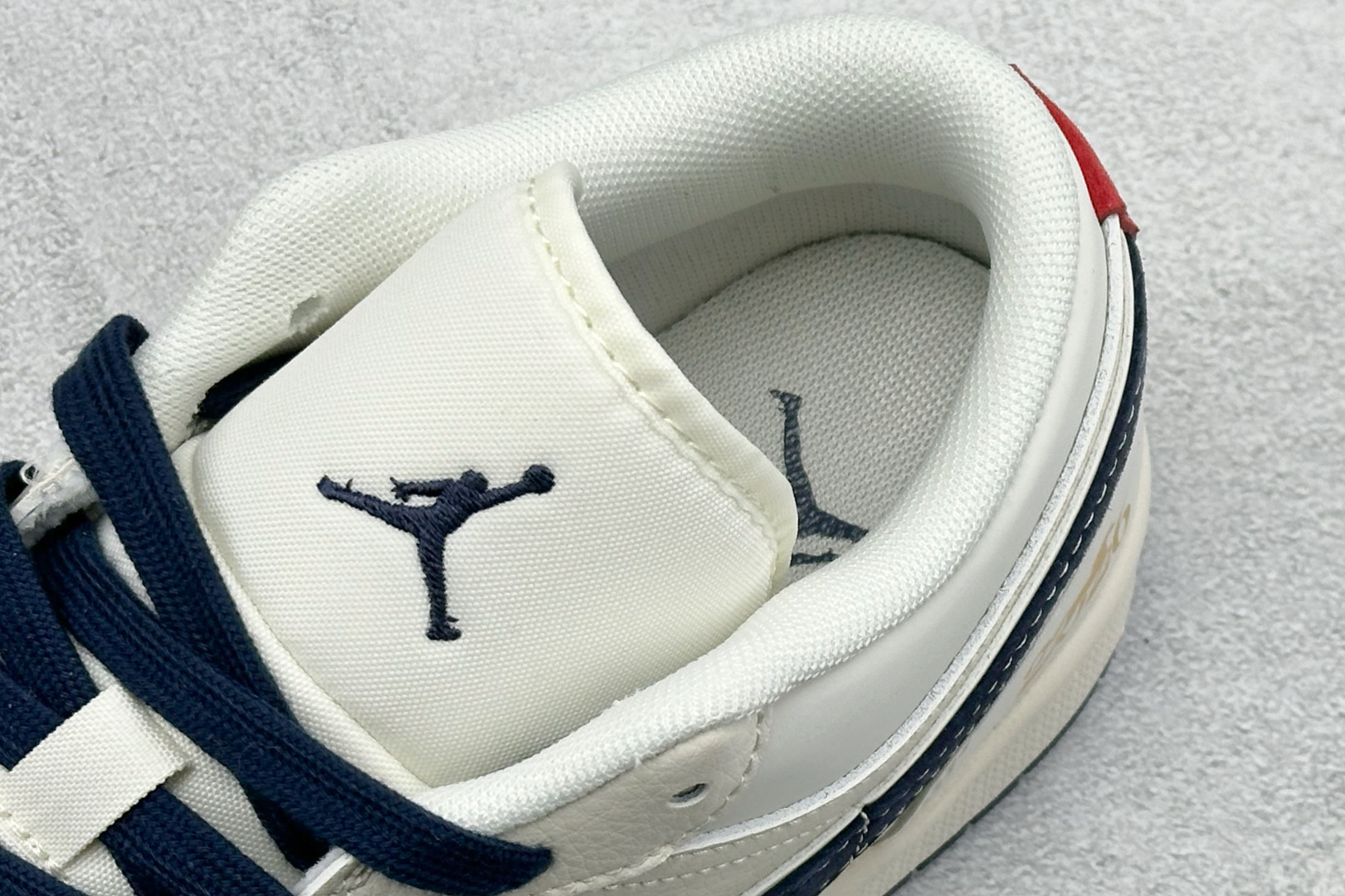 260 Air Jordan 1 Low AJ1 乔1 2026 马年限定 高端定制 低帮复古篮球鞋 JP2026-121-Chinese UA Cheap High Quatity Brand Clothes Bags handbags Sneakers wholesale wholesaler seller from China Factory suppliers Fashion Clothing Shoes best Quality Beautiful Price 260 Air Jordan 1 Low AJ1 乔1 2026 马年限定 高端定制 低帮复古篮球鞋 JP2026-121