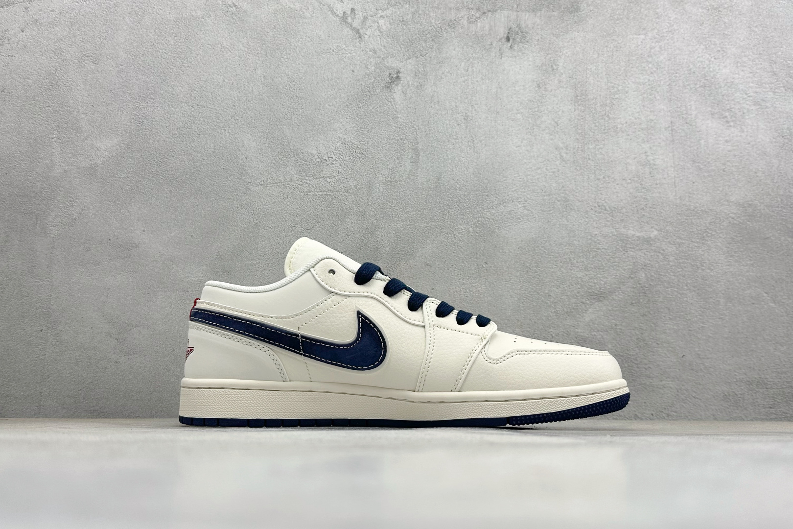 260 Air Jordan 1 Low AJ1 乔1 2026 马年限定 高端定制 低帮复古篮球鞋 JP2026-121-Chinese UA Cheap High Quatity Brand Clothes Bags handbags Sneakers wholesale wholesaler seller from China Factory suppliers Fashion Clothing Shoes best Quality Beautiful Price 260 Air Jordan 1 Low AJ1 乔1 2026 马年限定 高端定制 低帮复古篮球鞋 JP2026-121