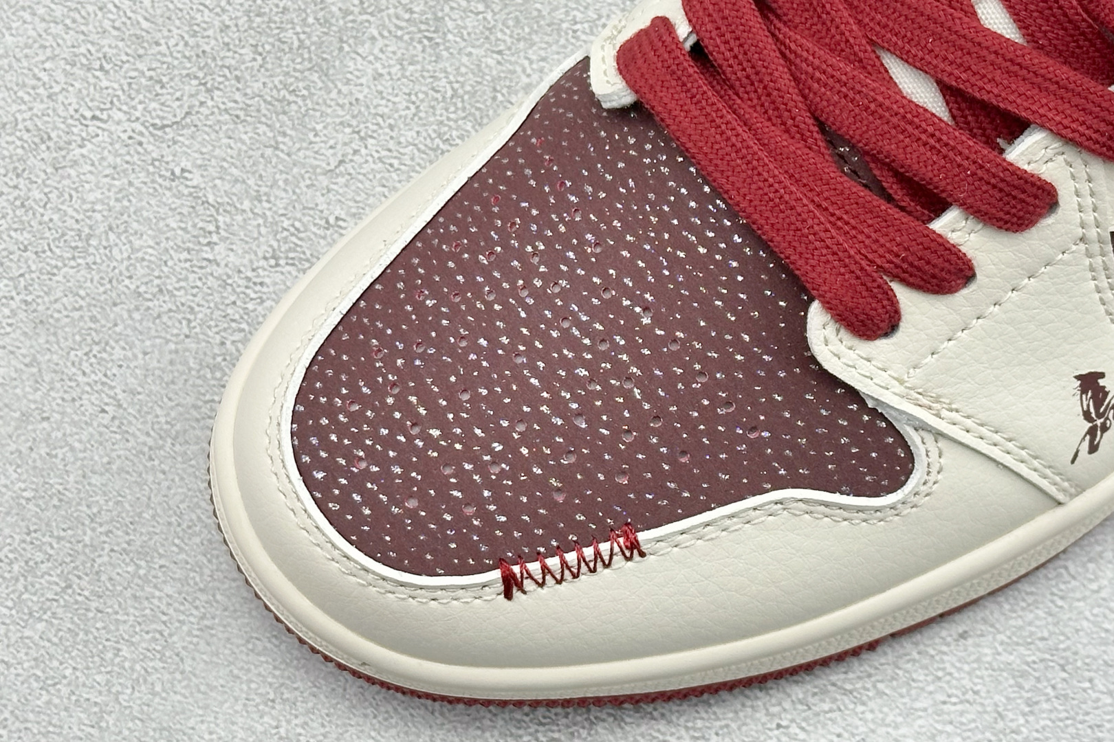 Air Jordan 1 Low AJ1 乔1 2026 马年限定 高端定制 低帮复古篮球鞋 LX1988-822-Top High Quatity Cheap Sneakers Fashion Clothing Clothes Bags handbags Shoes of all Brand wholesale With The best Quality And Beautiful Price from China Factory Chinese suppliers wholesaler seller Air Jordan 1 Low AJ1 乔1 2026 马年限定 高端定制 低帮复古篮球鞋 LX1988-822