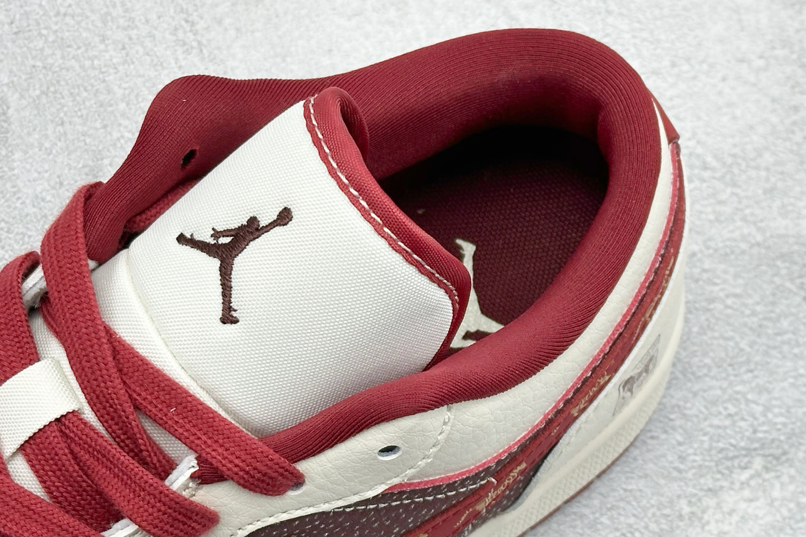 Air Jordan 1 Low AJ1 乔1 2026 马年限定 高端定制 低帮复古篮球鞋 LX1988-822-Top High Quatity Cheap Sneakers Fashion Clothing Clothes Bags handbags Shoes of all Brand wholesale With The best Quality And Beautiful Price from China Factory Chinese suppliers wholesaler seller Air Jordan 1 Low AJ1 乔1 2026 马年限定 高端定制 低帮复古篮球鞋 LX1988-822