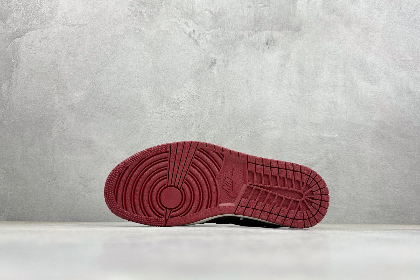 Air Jordan 1 Low AJ1 乔1 2026 马年限定 高端定制 低帮复古篮球鞋 LX1988-822-Top High Quatity Cheap Sneakers Fashion Clothing Clothes Bags handbags Shoes of all Brand wholesale With The best Quality And Beautiful Price from China Factory Chinese suppliers wholesaler seller Air Jordan 1 Low AJ1 乔1 2026 马年限定 高端定制 低帮复古篮球鞋 LX1988-822
