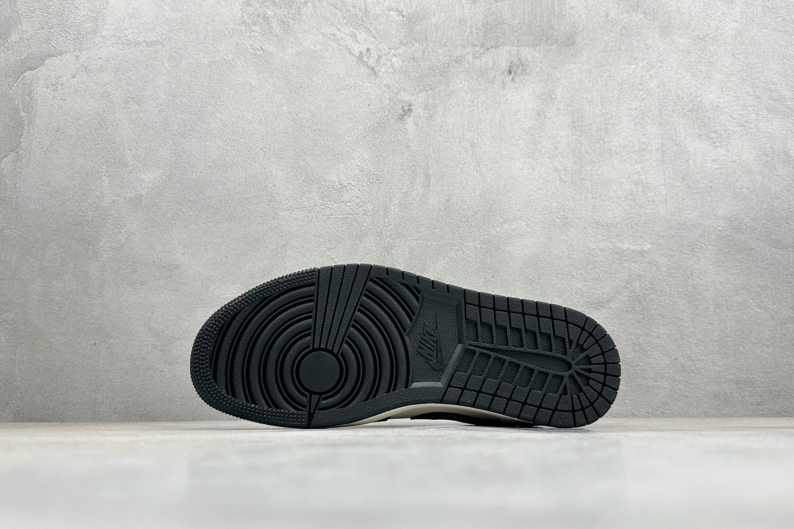 Air Jordan 1 Low AJ1 乔1 2026 马年限定 高端定制 低帮复古篮球鞋 LX1988-826