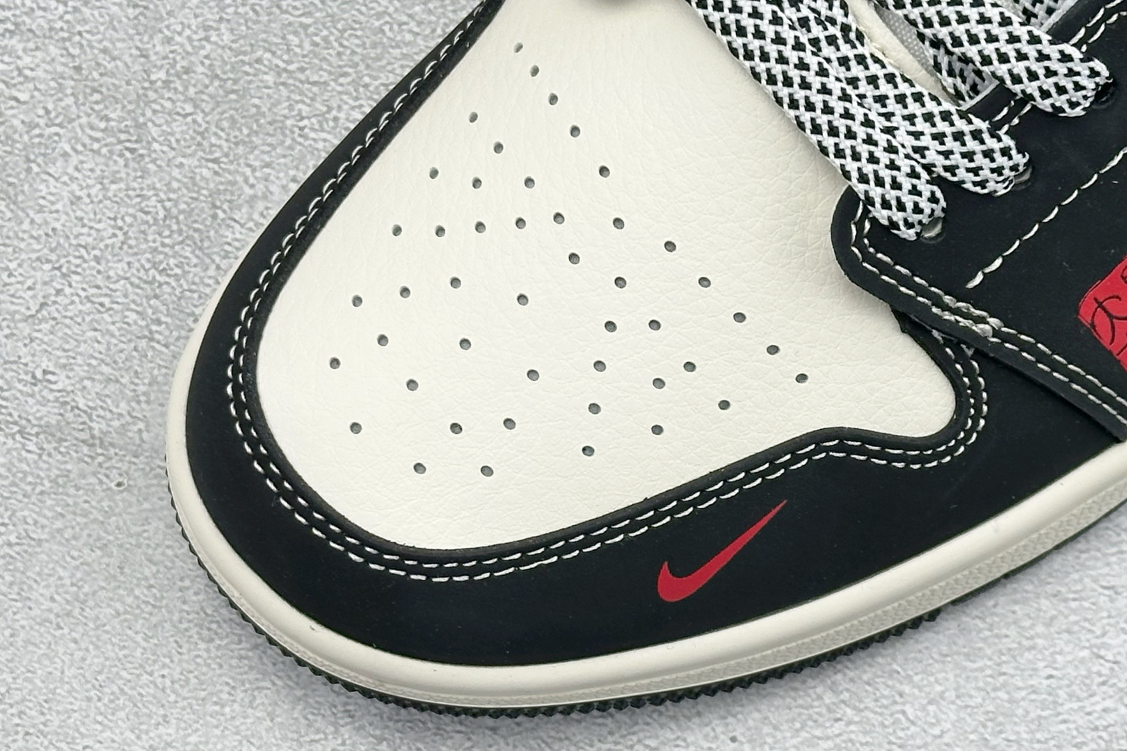 Air Jordan 1 Low AJ1 乔1 2026 马年限定 高端定制 低帮复古篮球鞋 LX1988-826