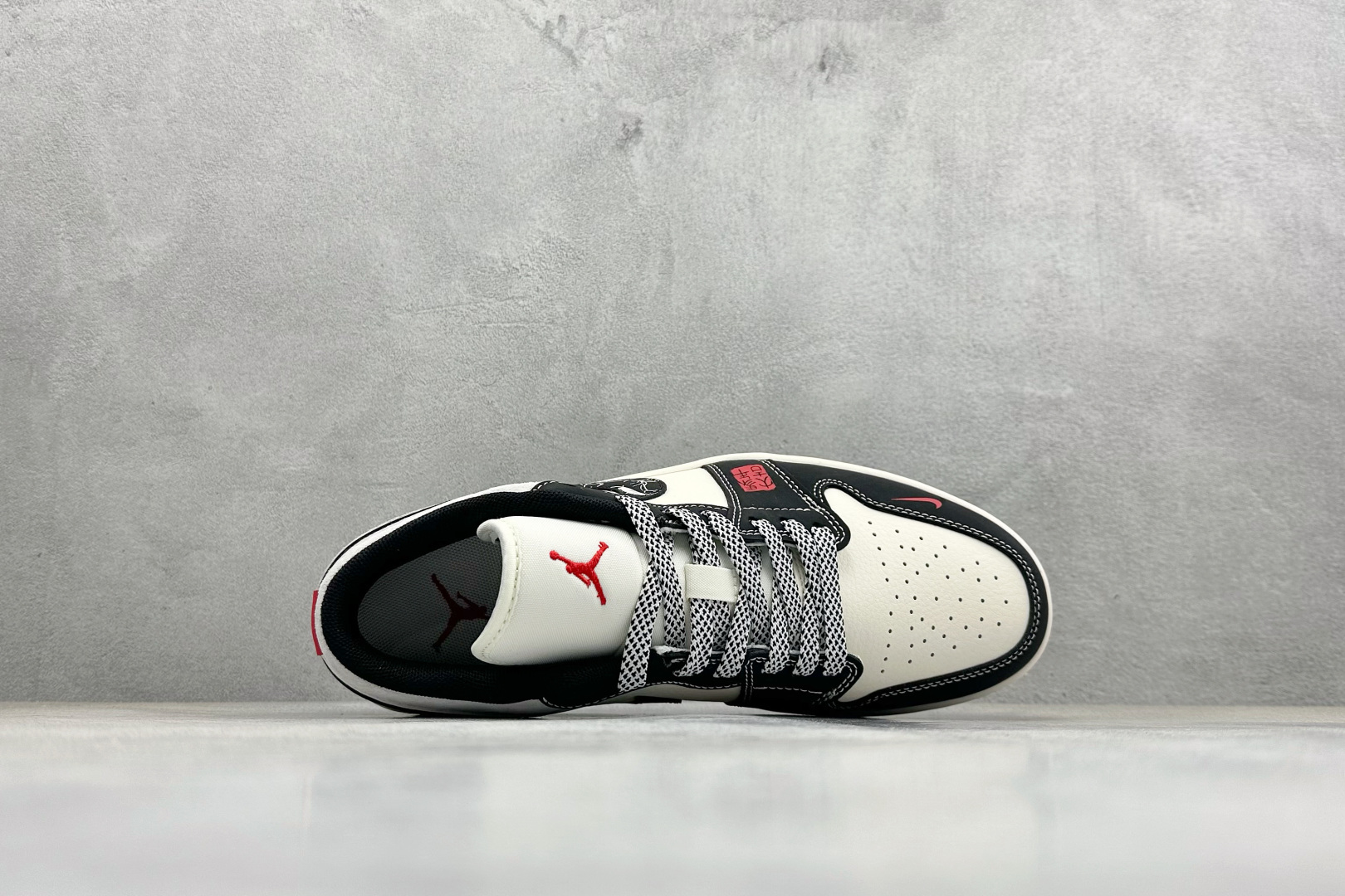 Air Jordan 1 Low AJ1 乔1 2026 马年限定 高端定制 低帮复古篮球鞋 LX1988-826