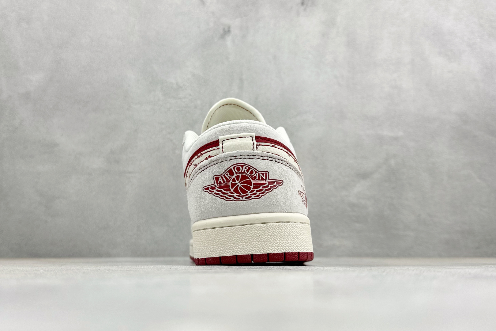 Air Jordan 1 Low AJ1 乔1 马年限定 高端定制 低帮复古篮球鞋 JP2026-128-Top High Quatity Cheap Sneakers Fashion Clothing Clothes Bags handbags Shoes of all Brand wholesale With The best Quality And Beautiful Price from China Factory Chinese suppliers wholesaler seller Air Jordan 1 Low AJ1 乔1 马年限定 高端定制 低帮复古篮球鞋 JP2026-128