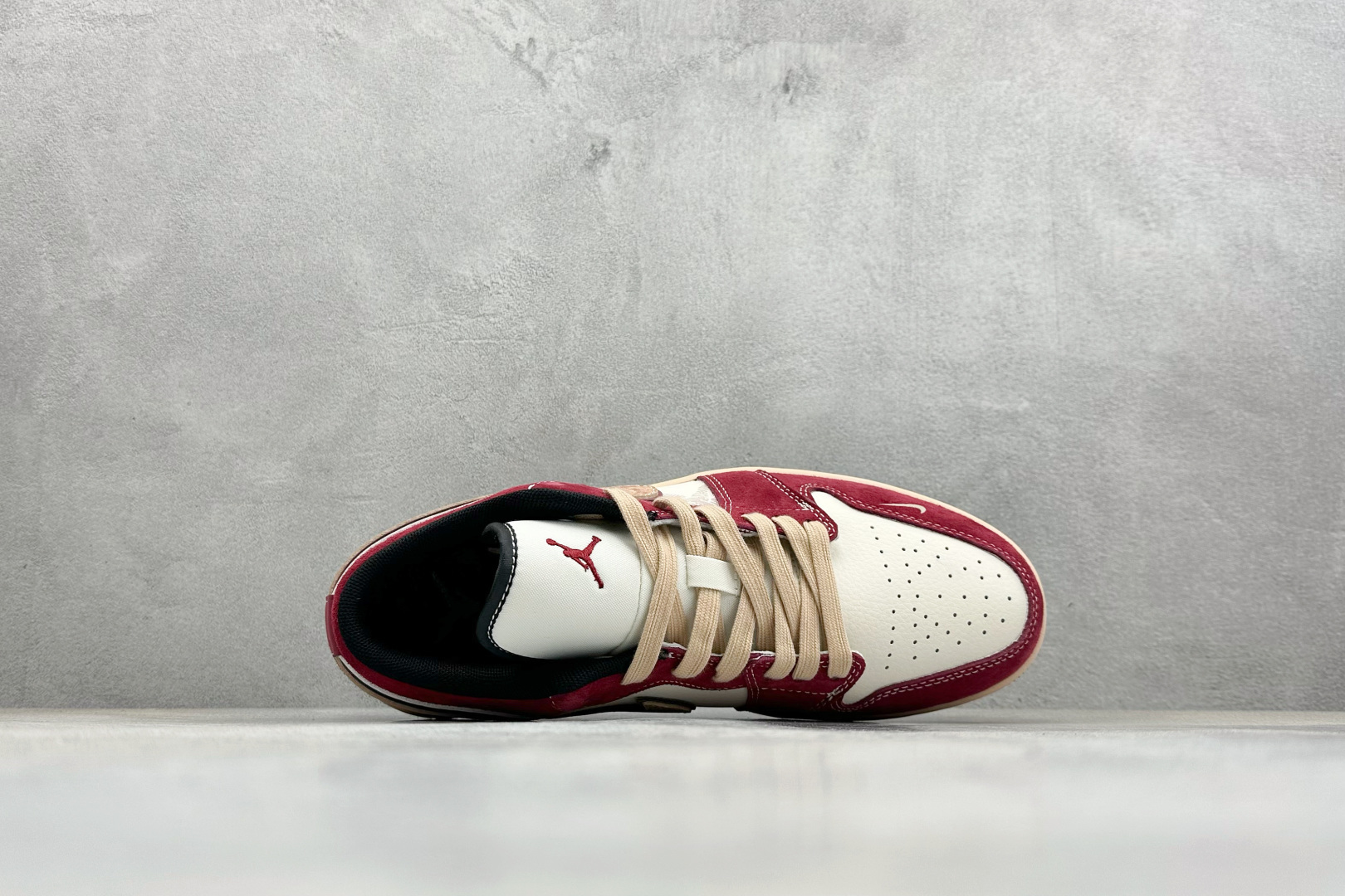 Air Jordan 1 Low AJ1 乔1 马年限定 高端定制 低帮复古篮球鞋 LX1988-824-Top High Quatity Cheap Sneakers Fashion Clothing Clothes Bags handbags Shoes of all Brand wholesale With The best Quality And Beautiful Price from China Factory Chinese suppliers wholesaler seller Air Jordan 1 Low AJ1 乔1 马年限定 高端定制 低帮复古篮球鞋 LX1988-824