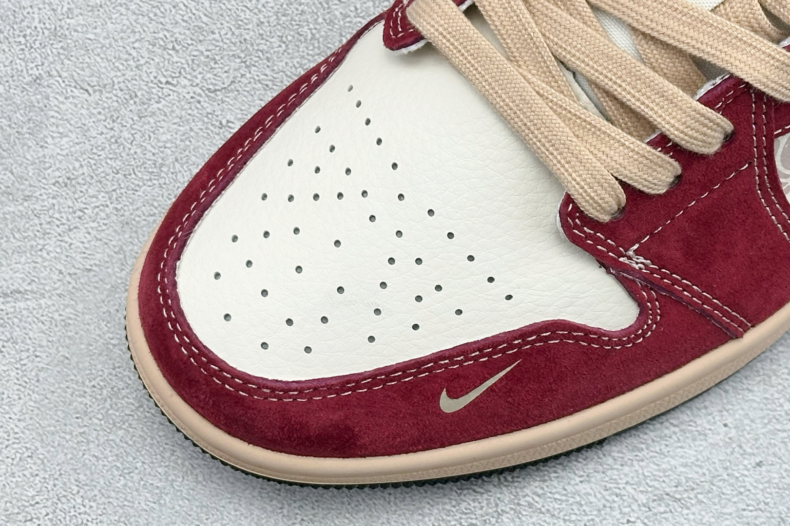 Air Jordan 1 Low AJ1 乔1 马年限定 高端定制 低帮复古篮球鞋 LX1988-824-Top High Quatity Cheap Sneakers Fashion Clothing Clothes Bags handbags Shoes of all Brand wholesale With The best Quality And Beautiful Price from China Factory Chinese suppliers wholesaler seller Air Jordan 1 Low AJ1 乔1 马年限定 高端定制 低帮复古篮球鞋 LX1988-824