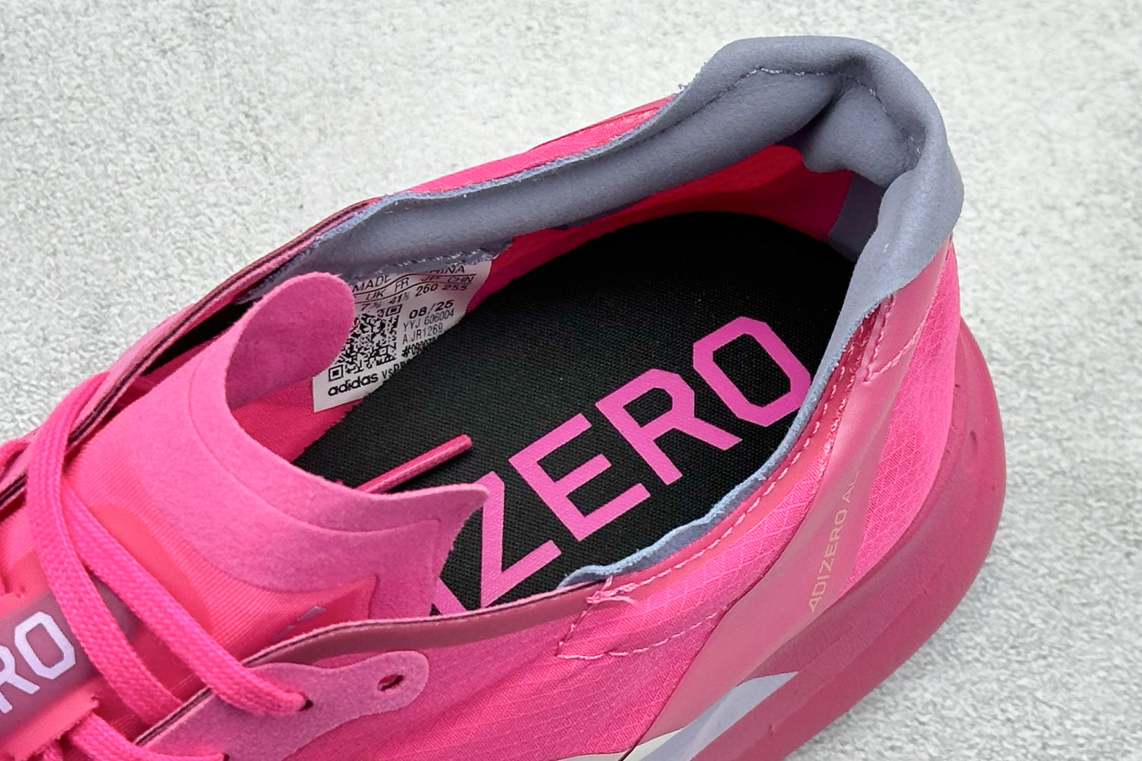 Adidas Adizero Adios 4 M 阿迪透气轻盈低帮跑步鞋 JR1269