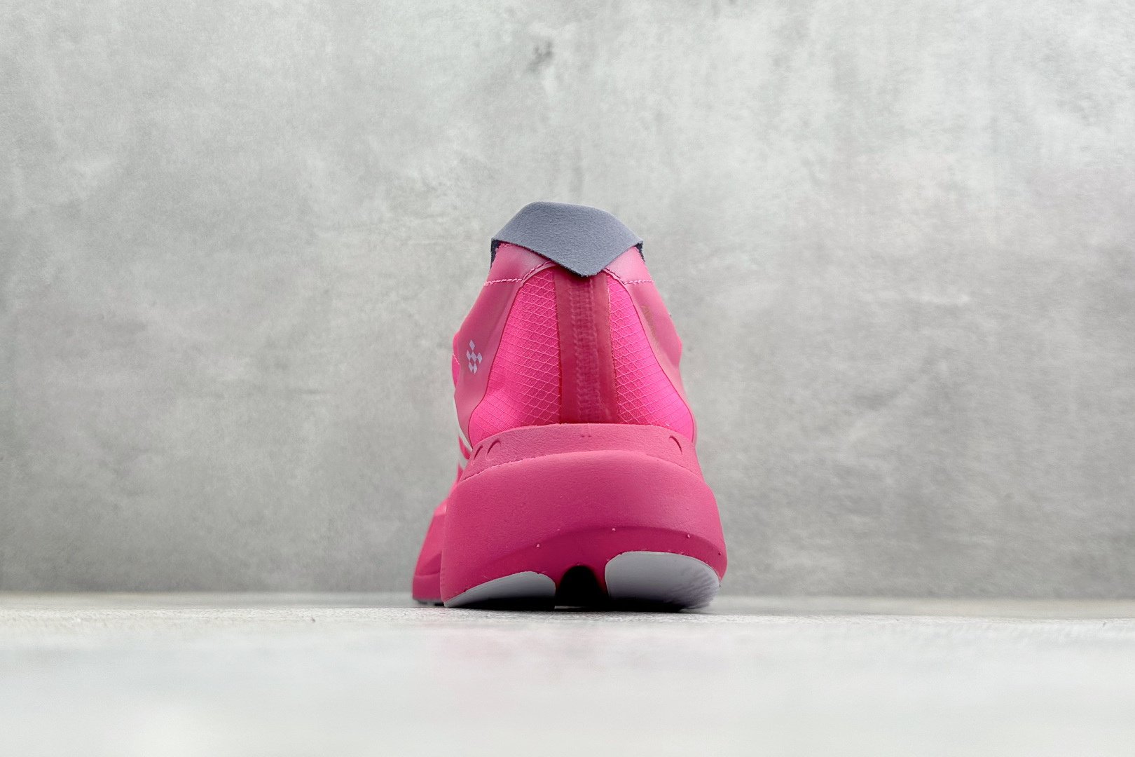 Adidas Adizero Adios 4 M 阿迪透气轻盈低帮跑步鞋 JR1269