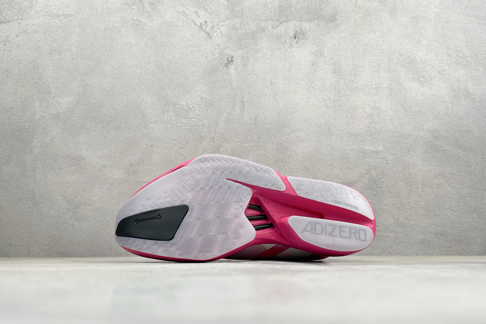 Adidas Adizero Adios 4 M 阿迪透气轻盈低帮跑步鞋 JR1269