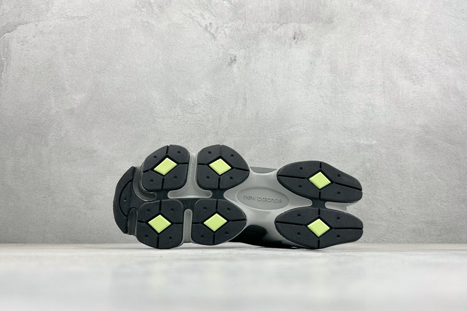 Joe Freshgoods x New Balance NB9060 联名款 复古休闲运动慢跑鞋 U90602P8-Top High Quatity Cheap Sneakers Fashion Clothing Clothes Bags handbags Shoes of all Brand wholesale With The best Quality And Beautiful Price from China Factory Chinese suppliers wholesaler seller Joe Freshgoods x New Balance NB9060 联名款 复古休闲运动慢跑鞋 U90602P8
