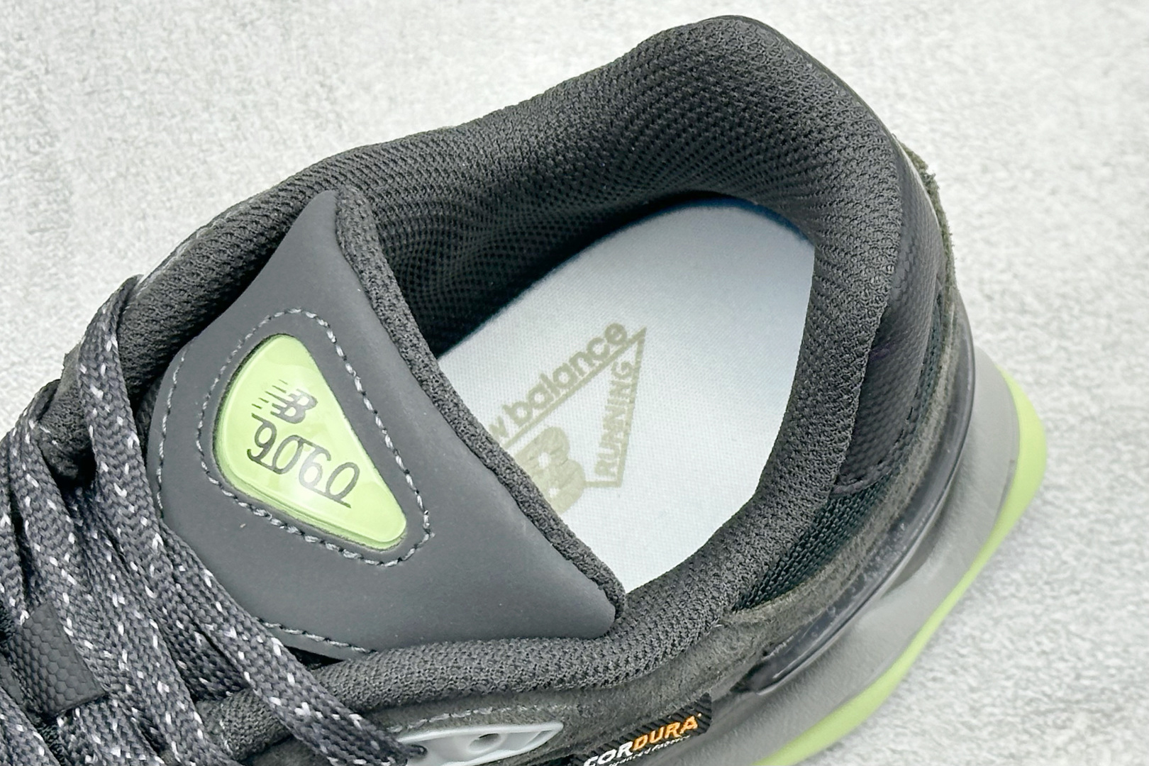 Joe Freshgoods x New Balance NB9060 联名款 复古休闲运动慢跑鞋 U90602P8-Top High Quatity Cheap Sneakers Fashion Clothing Clothes Bags handbags Shoes of all Brand wholesale With The best Quality And Beautiful Price from China Factory Chinese suppliers wholesaler seller Joe Freshgoods x New Balance NB9060 联名款 复古休闲运动慢跑鞋 U90602P8