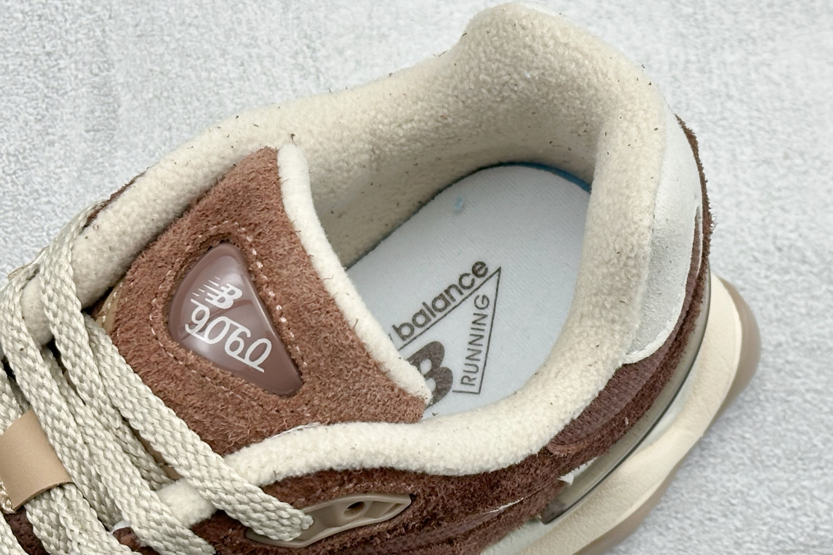 Joe Freshgoods x New Balance NB9060 联名款 复古休闲运动慢跑鞋 U9060CCC-Top High Quatity Cheap Sneakers Fashion Clothing Clothes Bags handbags Shoes of all Brand wholesale With The best Quality And Beautiful Price from China Factory Chinese suppliers wholesaler seller Joe Freshgoods x New Balance NB9060 联名款 复古休闲运动慢跑鞋 U9060CCC